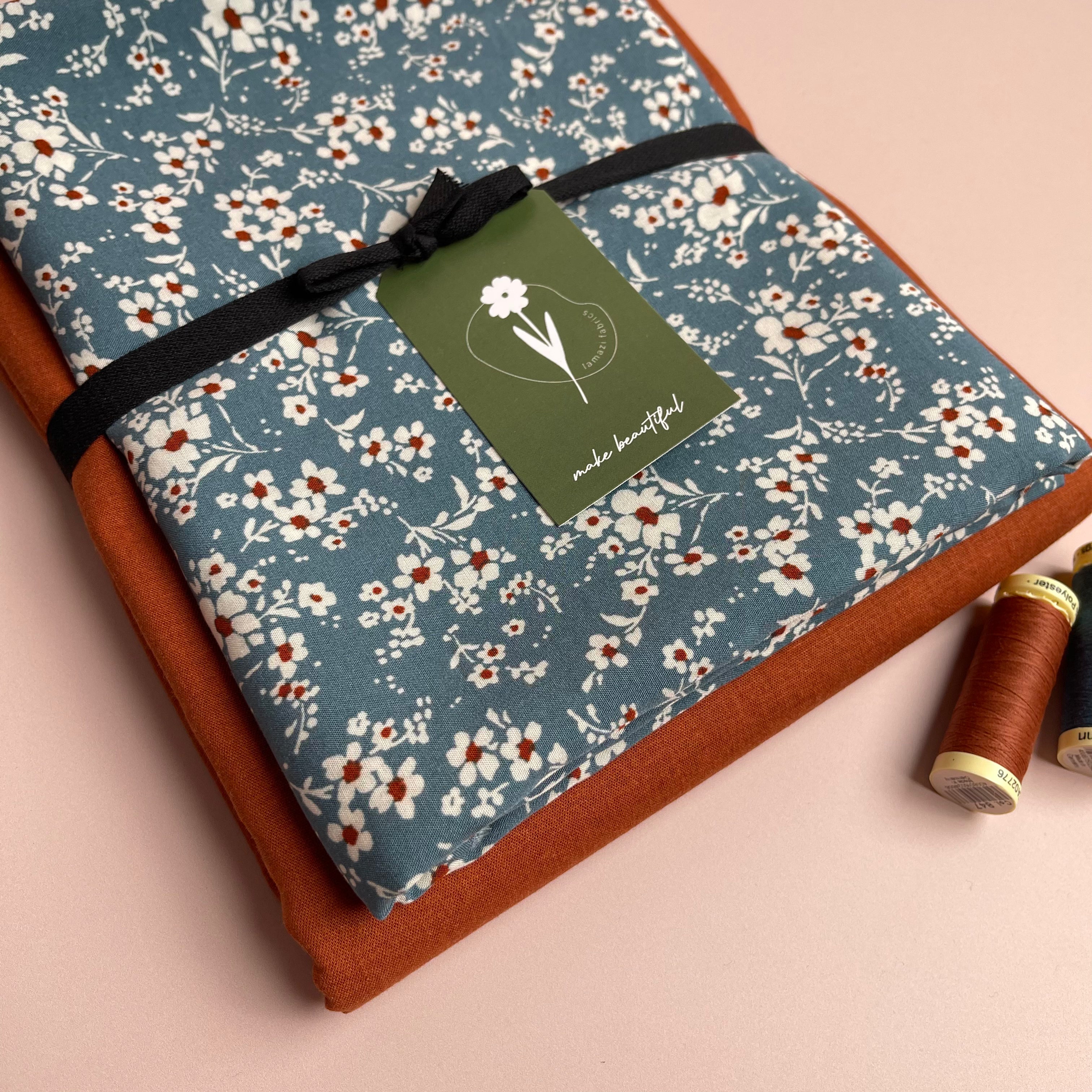 Make an Outfit - Ditsy Daisy Viscose with Sorona Linen Bundle
