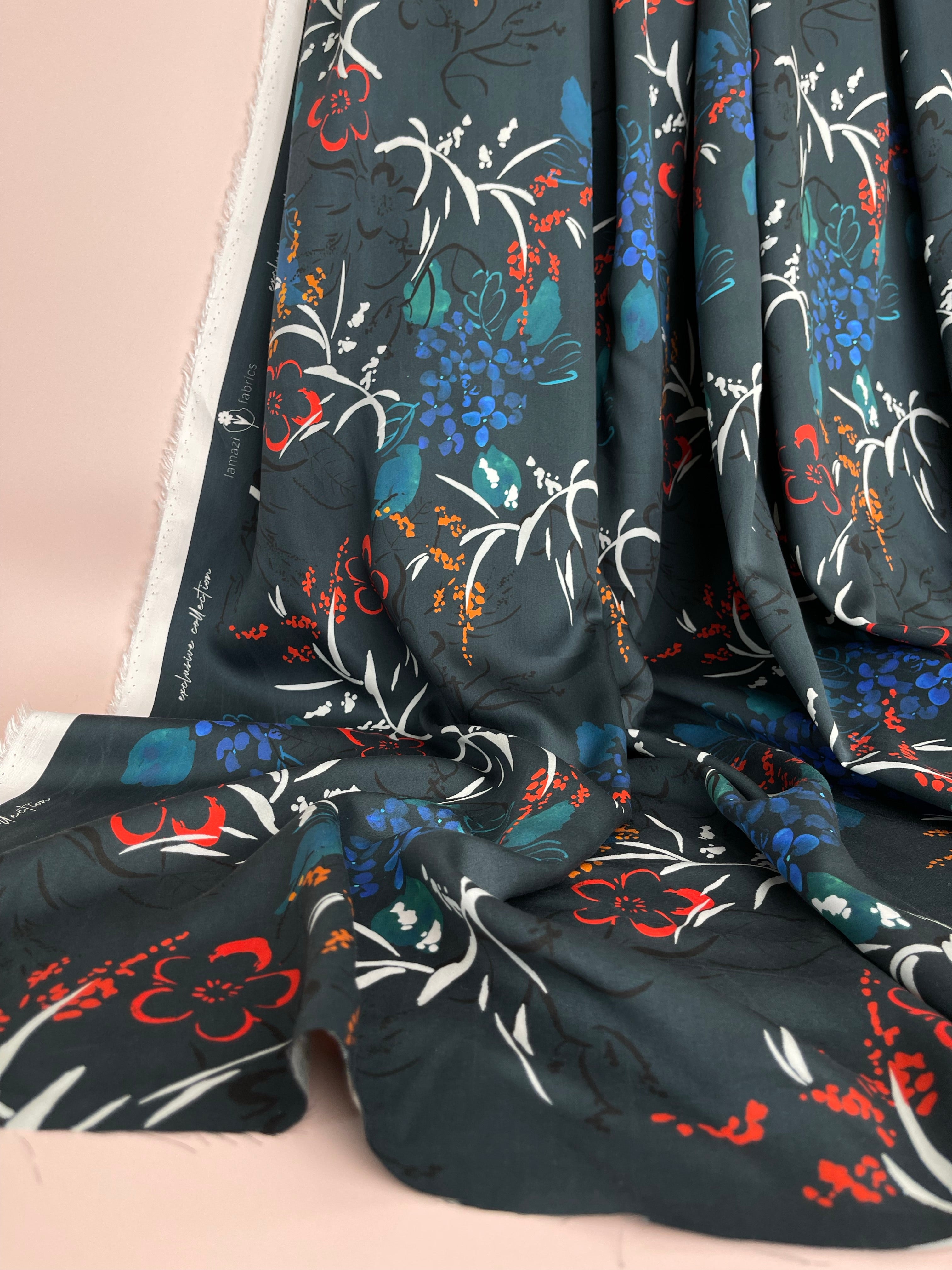 Garden of Dreams - Midnight Blooms Sateen with TENCEL™ Lyocell Fibres