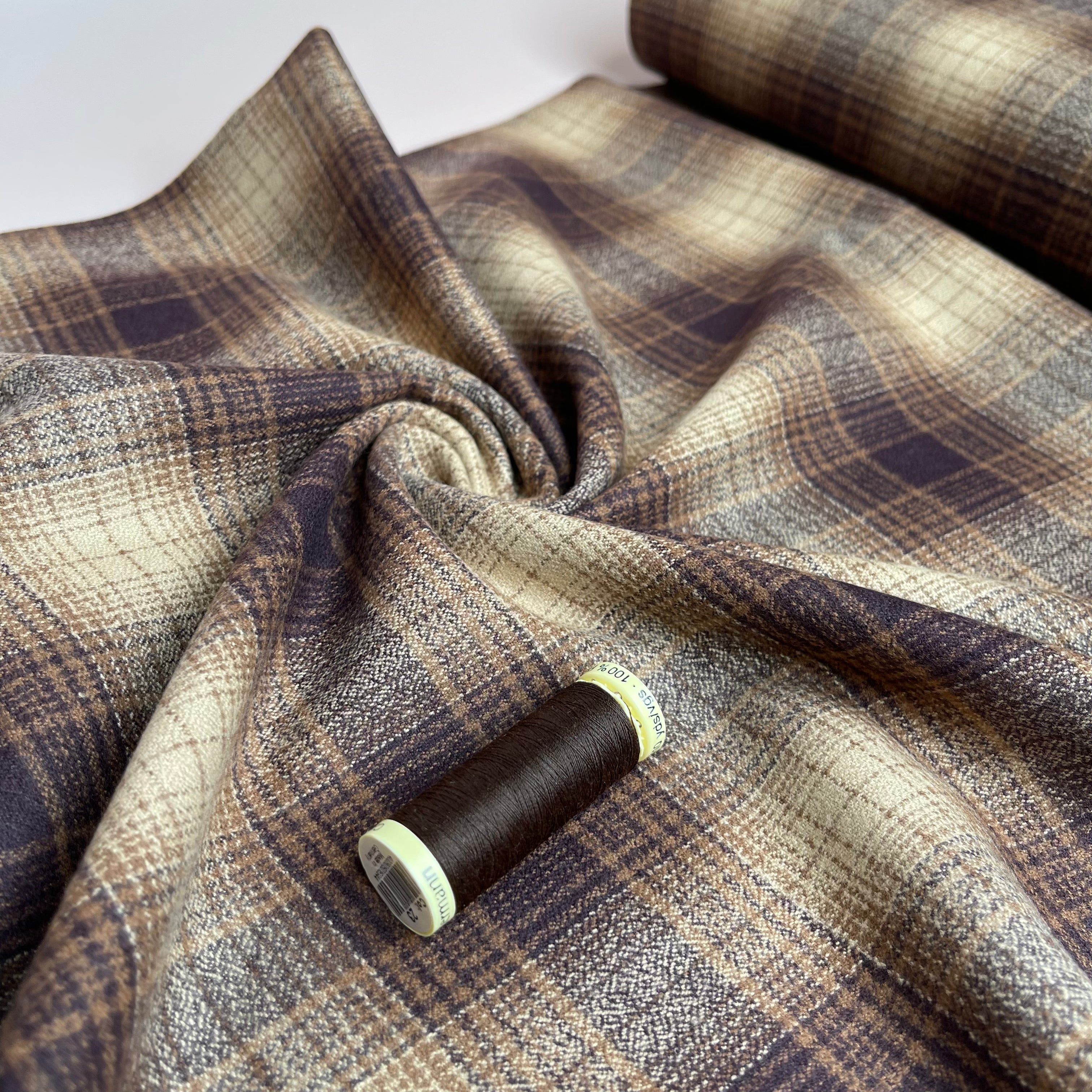 REMNANT 0.93 Metre - Espresso Mammoth Cotton Flannel