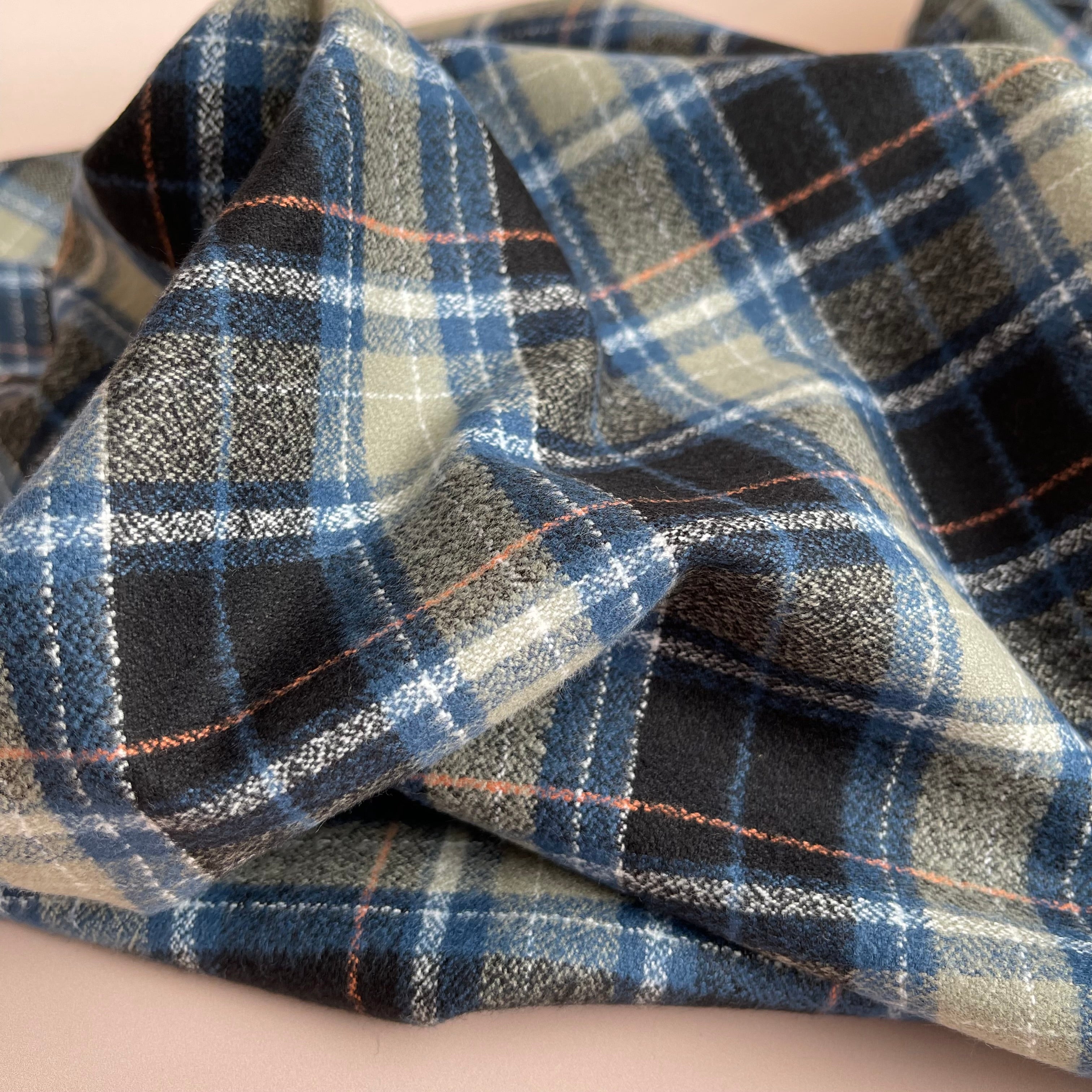 REMNANT 1.03 Metres - Storm Dark Mammoth Cotton Flannel