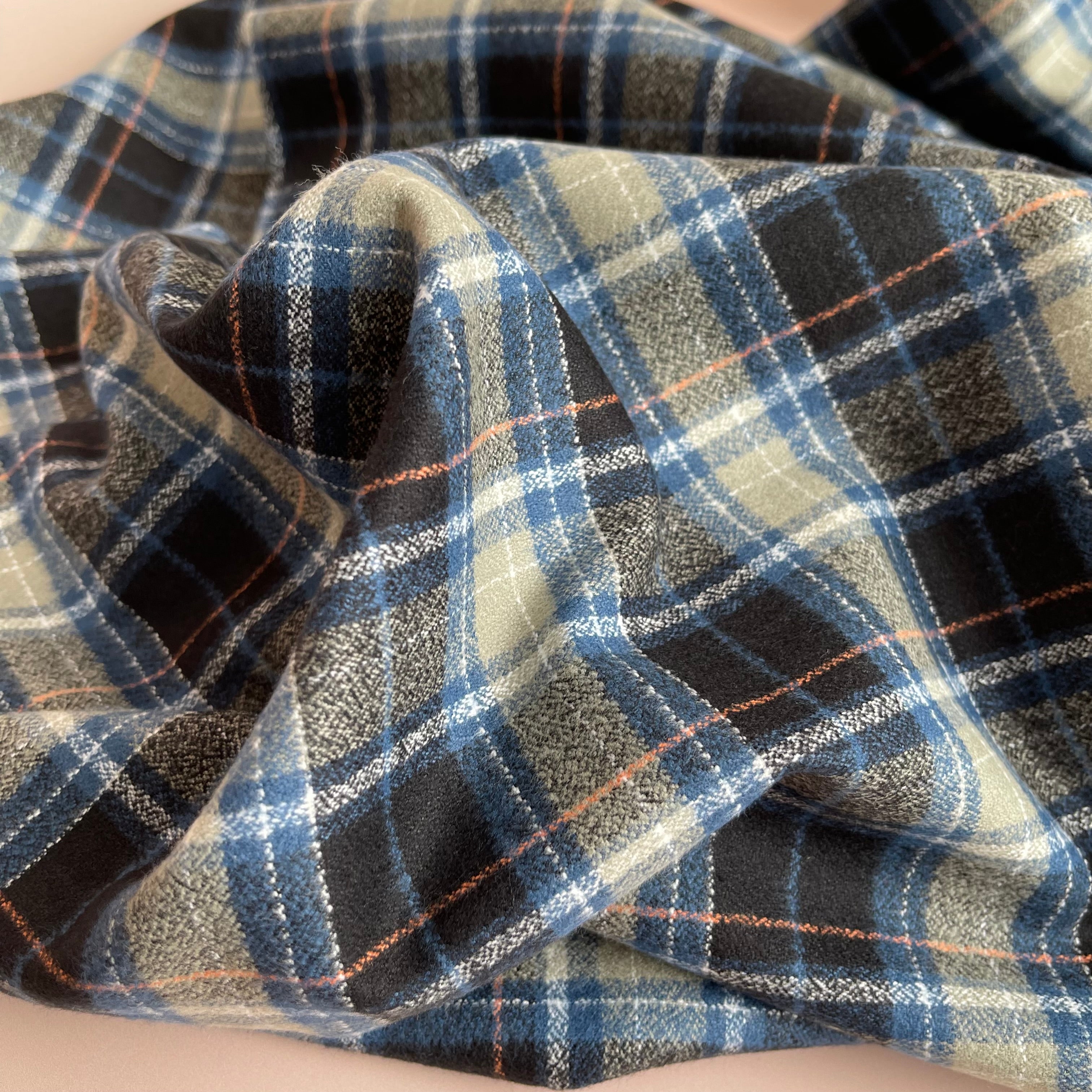 REMNANT 1.03 Metres - Storm Dark Mammoth Cotton Flannel