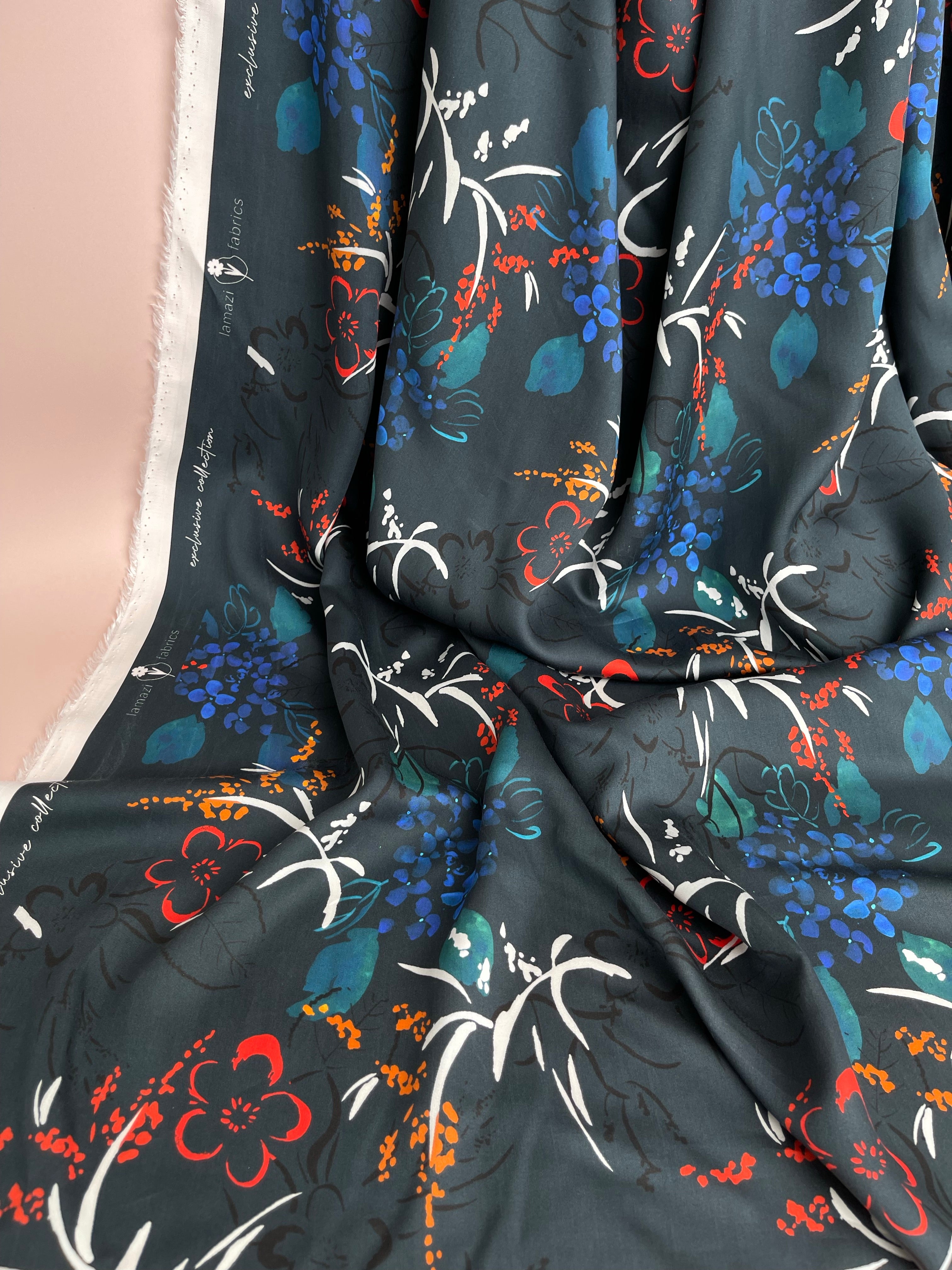 Garden of Dreams - Midnight Blooms Sateen with TENCEL™ Lyocell Fibres