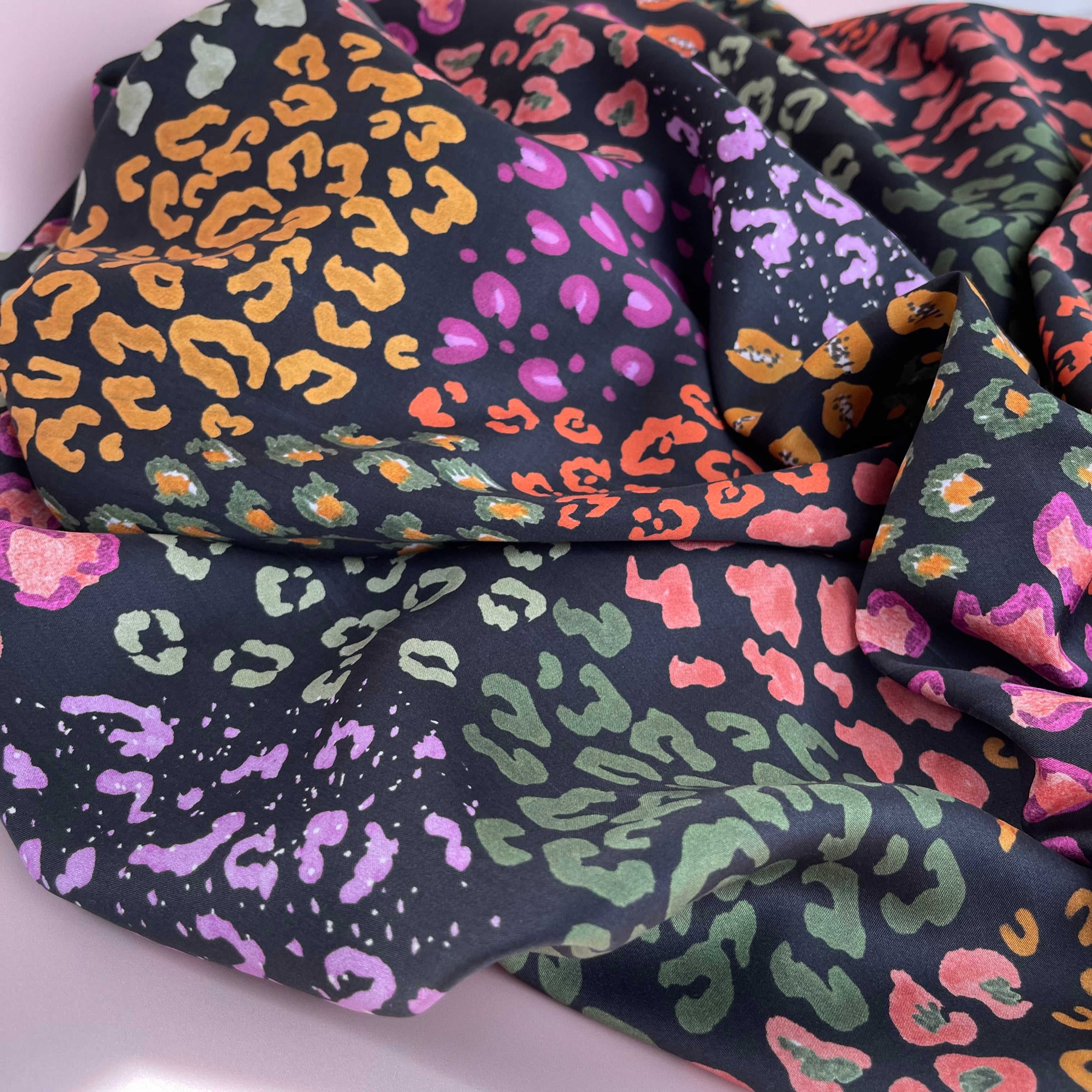 Garden of Dreams - Utopia Sateen with TENCEL™ Lyocell Fibres