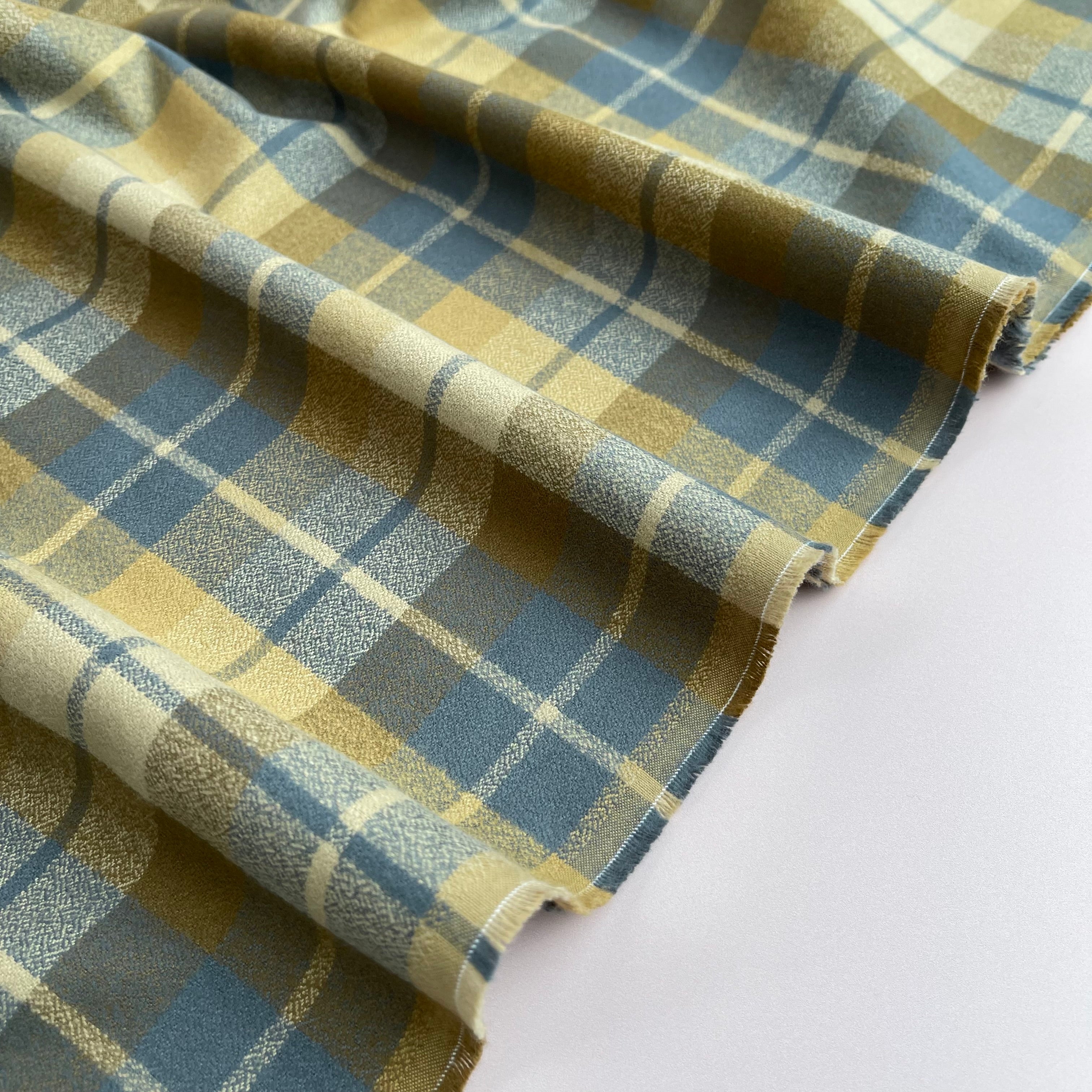 REMNANT 1.84 Metres - Honey Mammoth Cotton Flannel