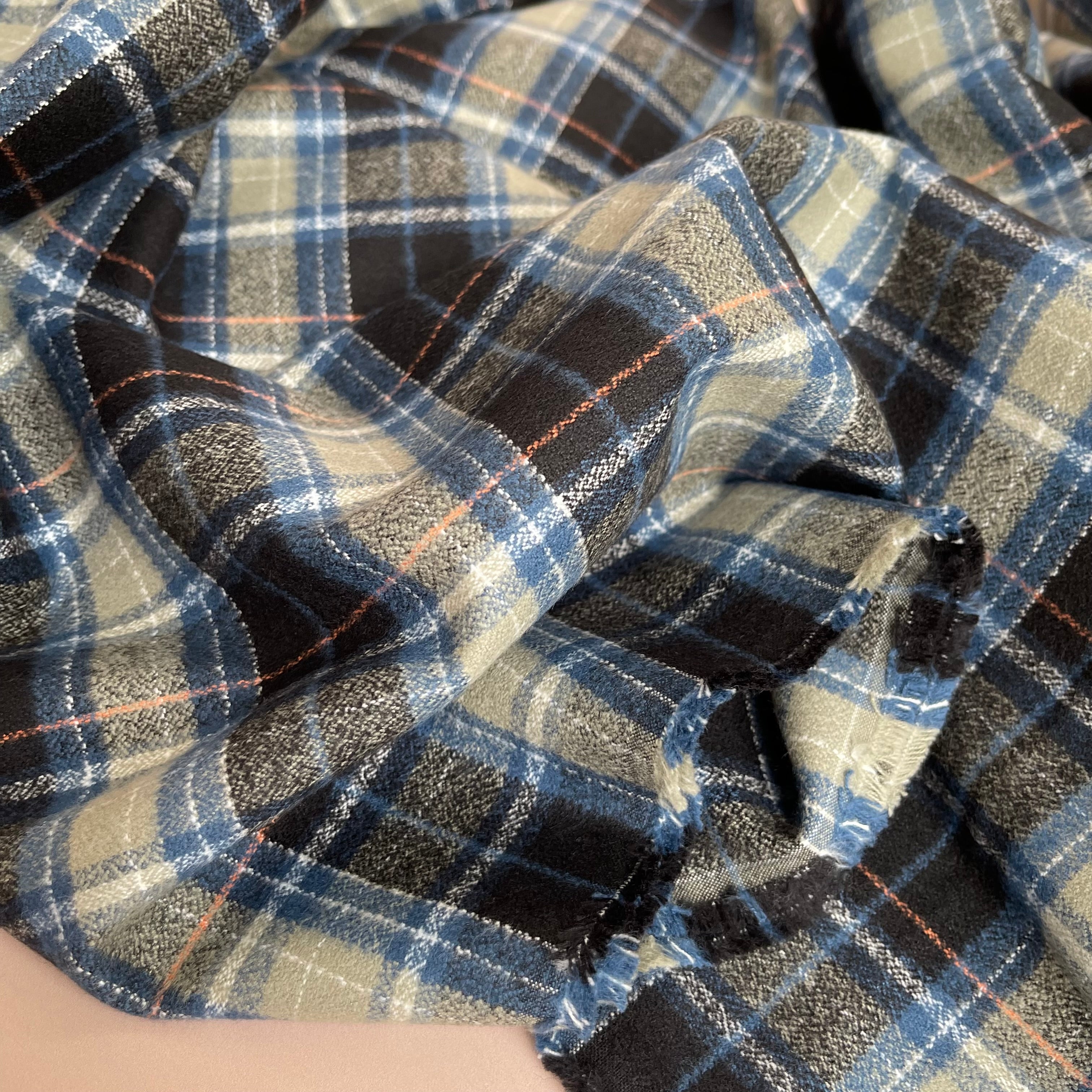 REMNANT 1.03 Metres - Storm Dark Mammoth Cotton Flannel