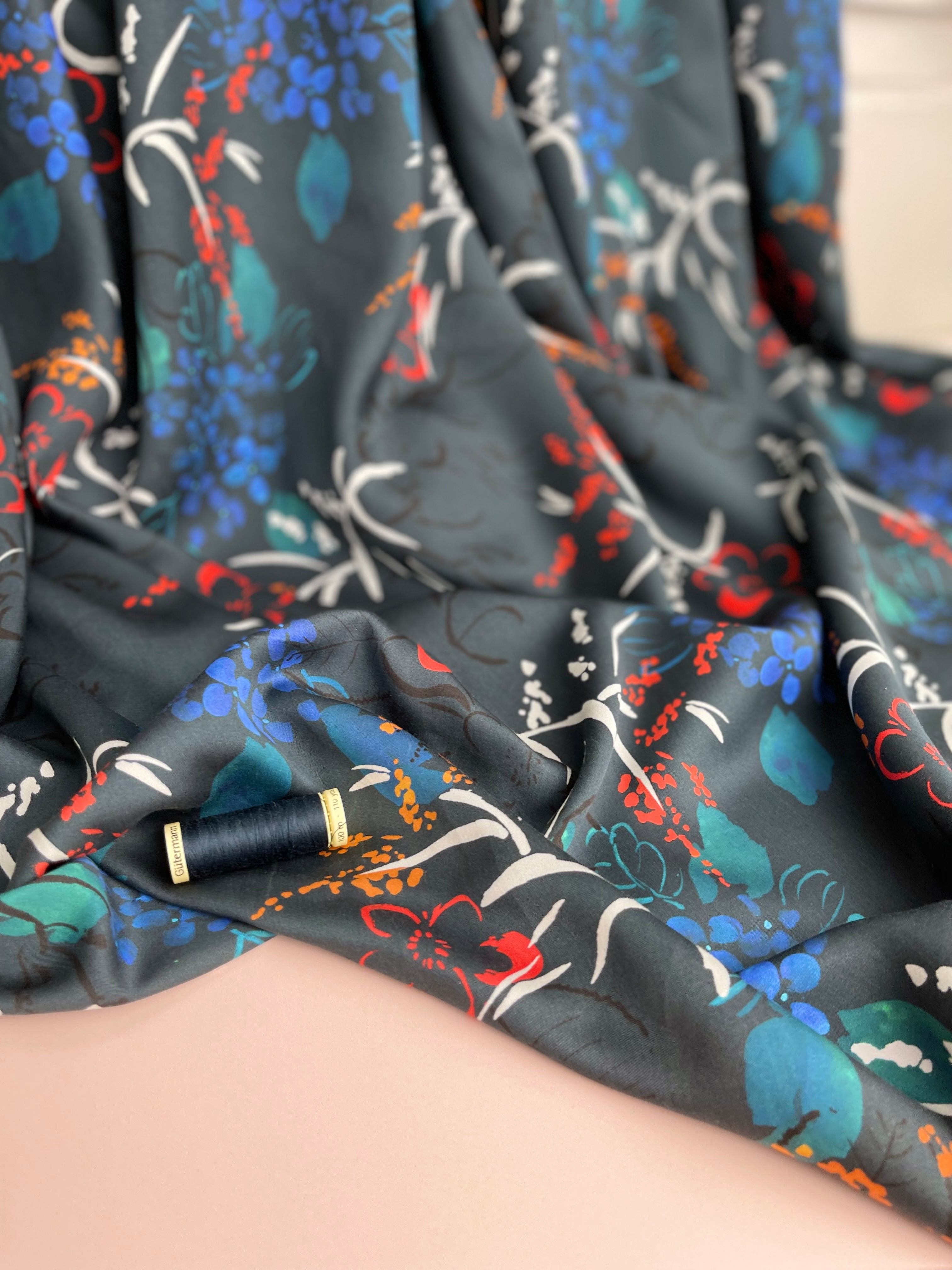 Garden of Dreams - Midnight Blooms Sateen with TENCEL™ Lyocell Fibres