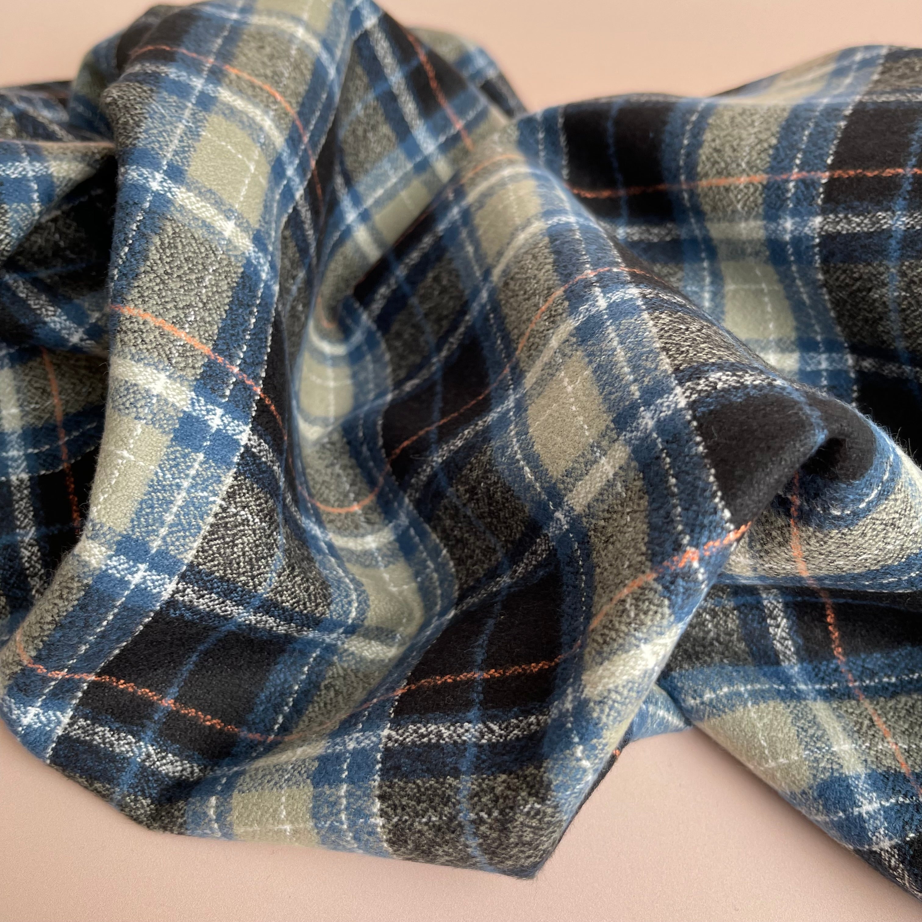 REMNANT 1.03 Metres - Storm Dark Mammoth Cotton Flannel