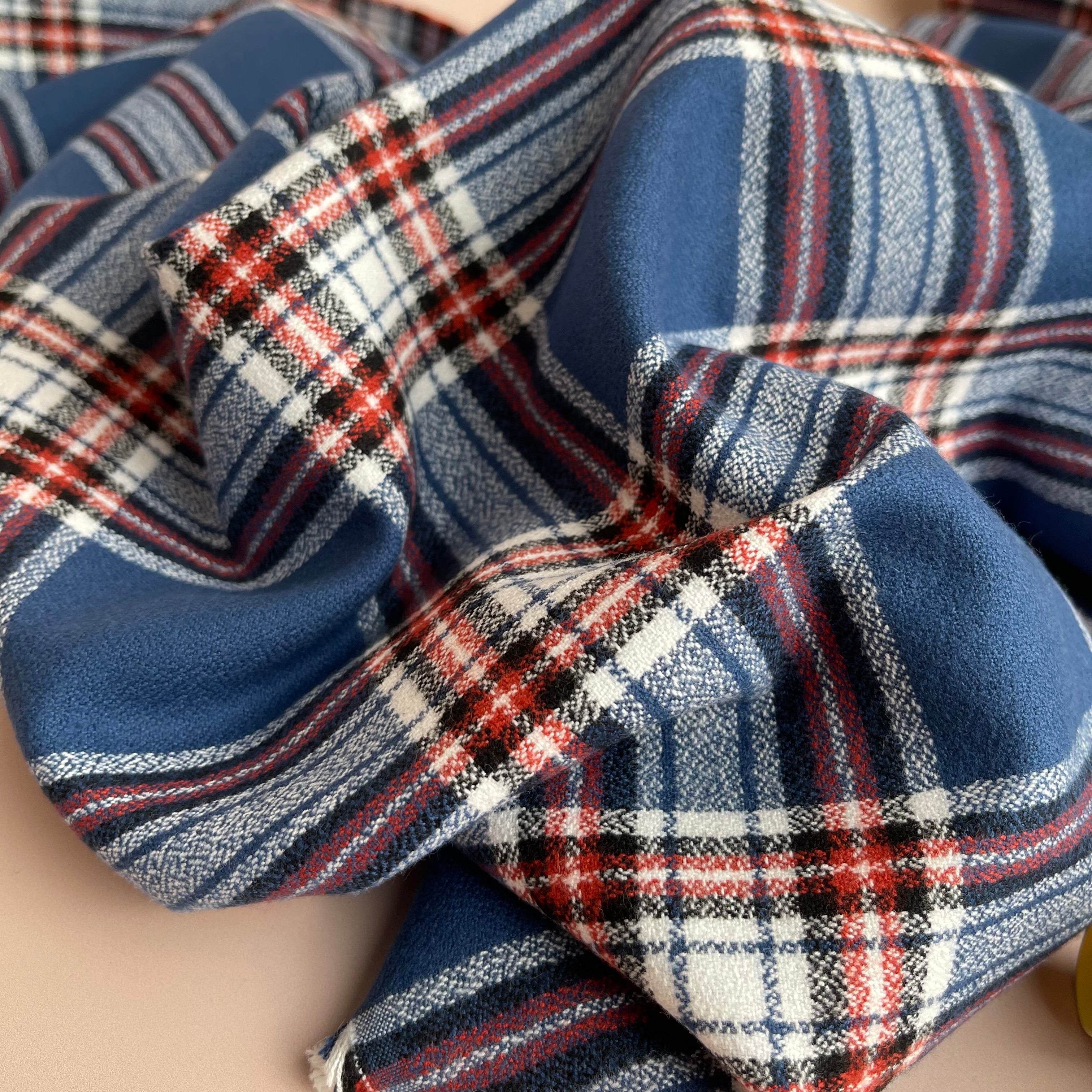 REMNANT 0.34 Metre - Americana 2 Blue Mammoth Cotton Flannel