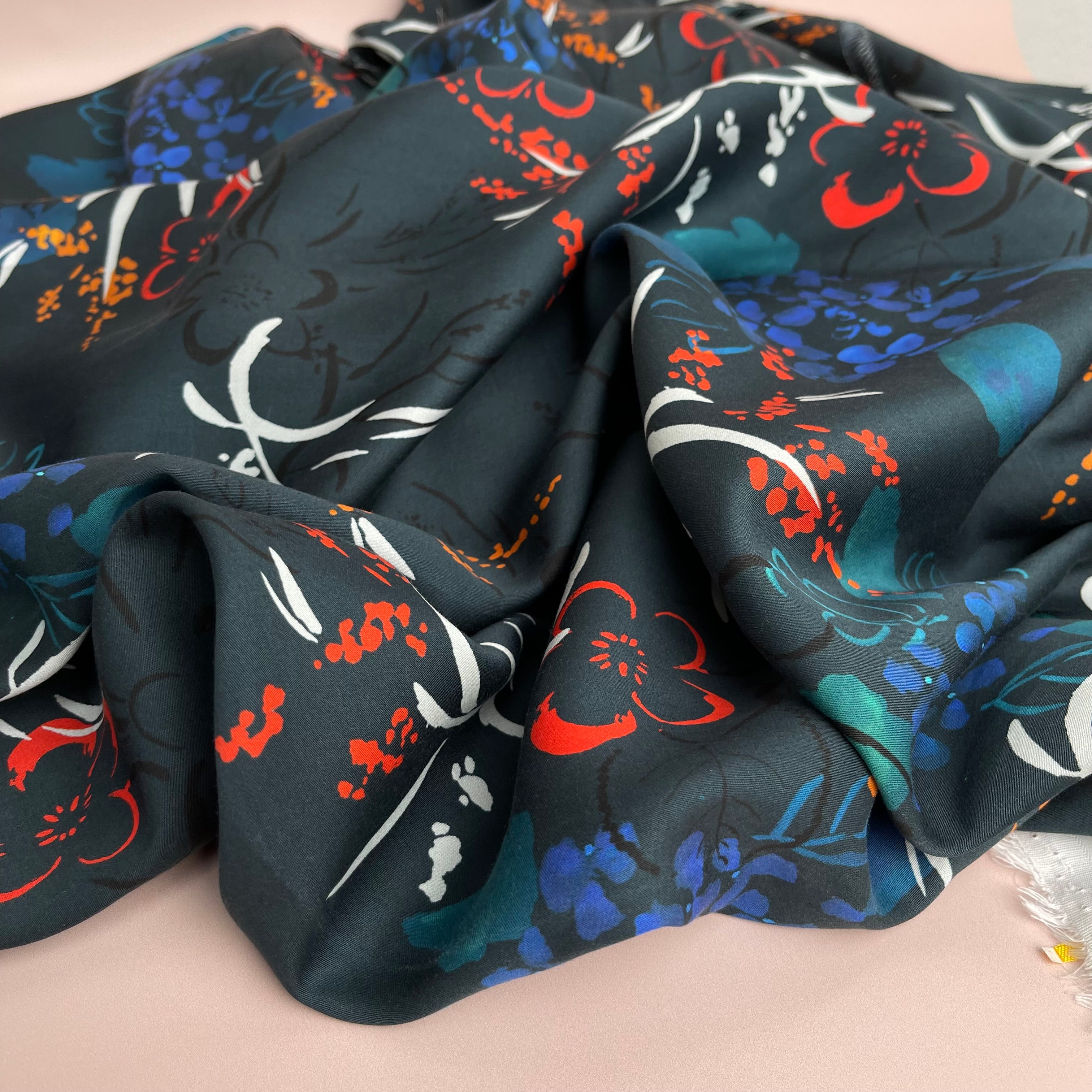 Garden of Dreams - Midnight Blooms Sateen with TENCEL™ Lyocell Fibres