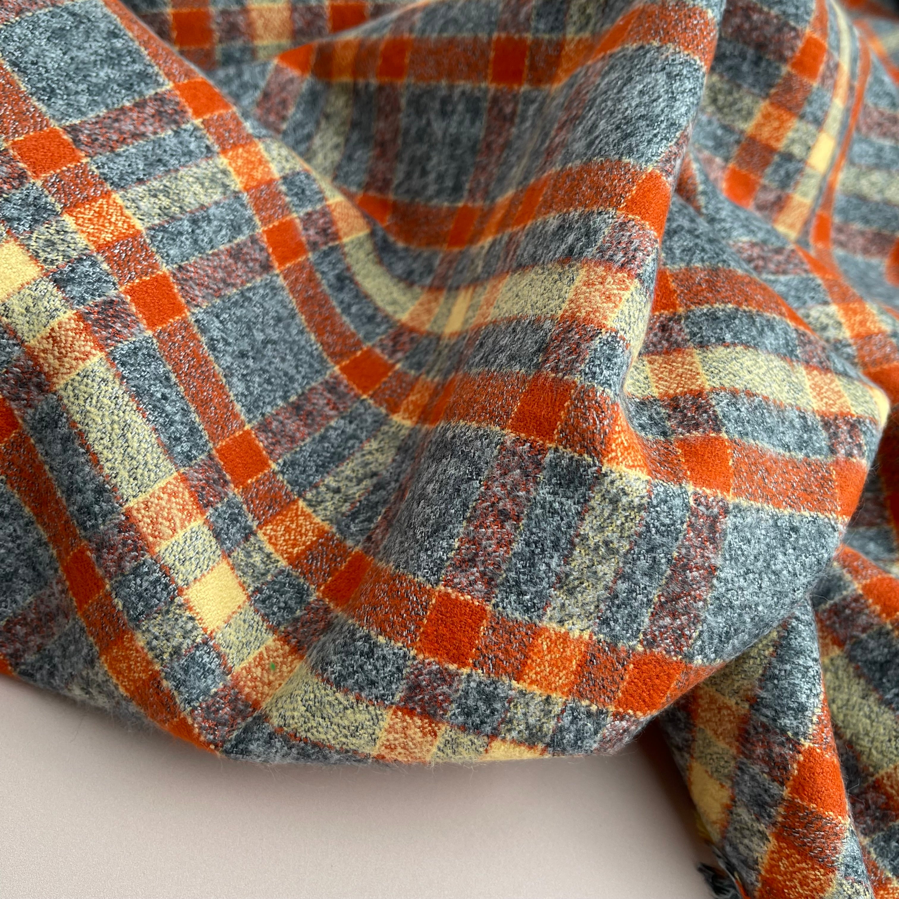 REMNANT 2.70 metres - Rust Mammoth Cotton Flannel