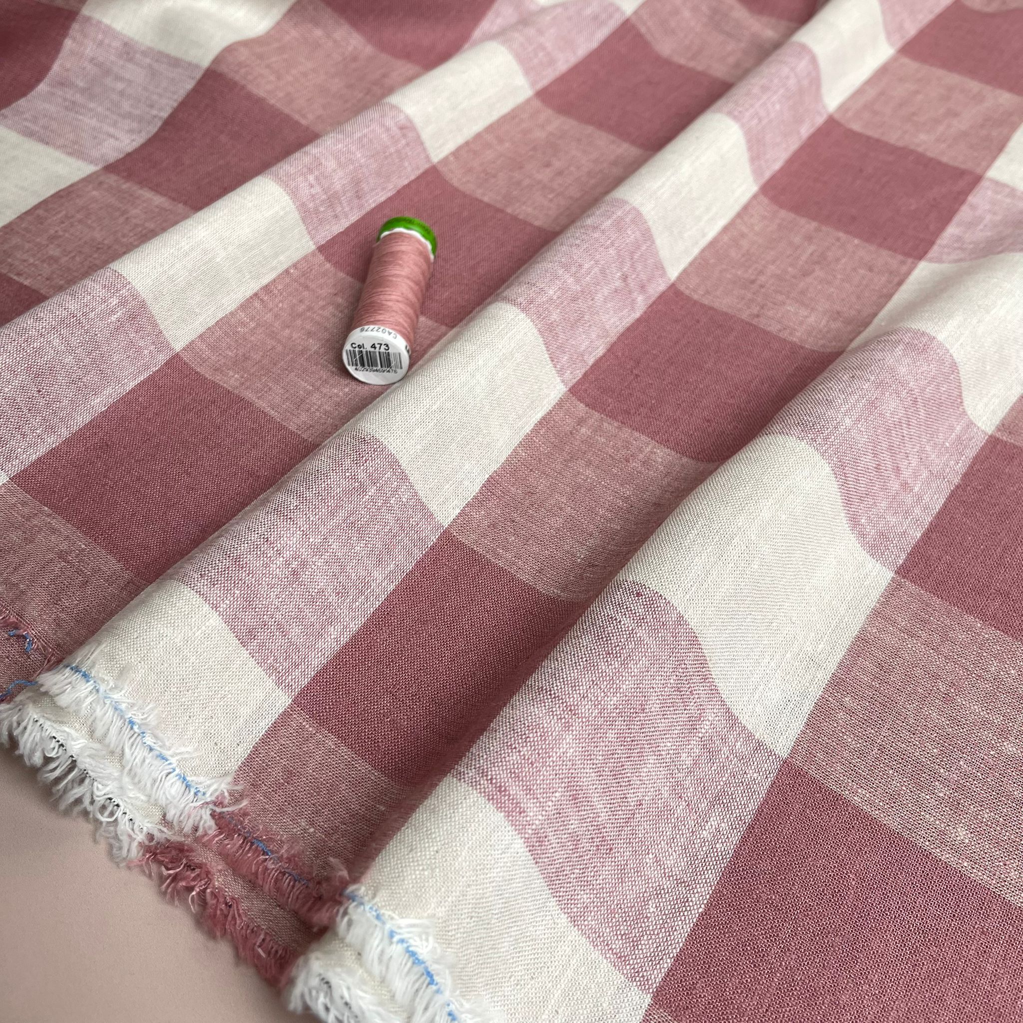 Yarn Dyed Rose Gingham Viscose Linen Fabric