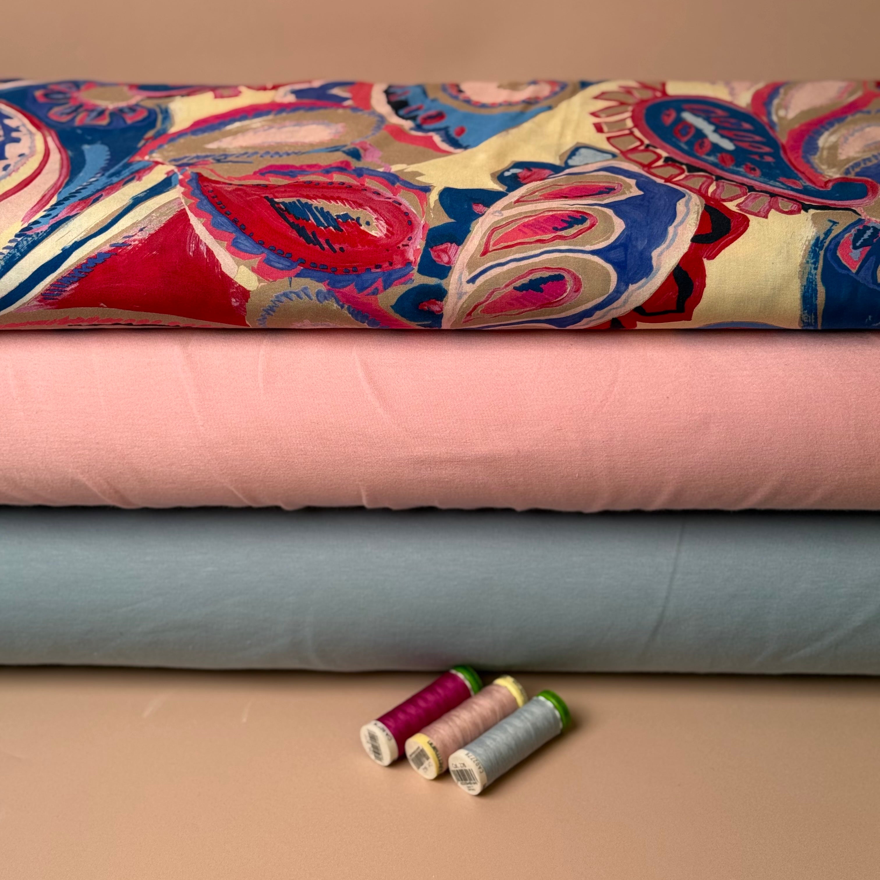 Painted Paisley Viscose Poplin Fabric