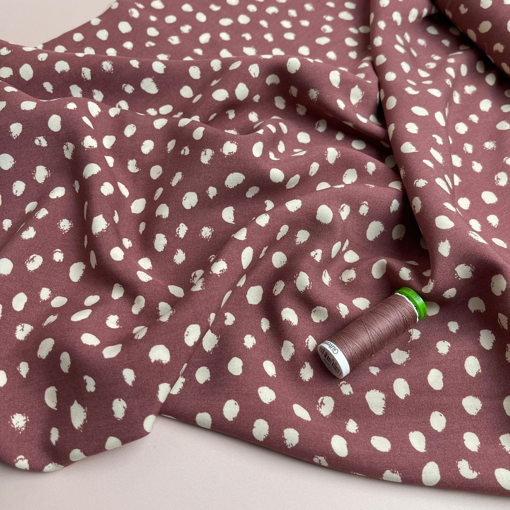 REMNANT 2.83 Metres - Abstract Dots on Mauve Viscose Fabric
