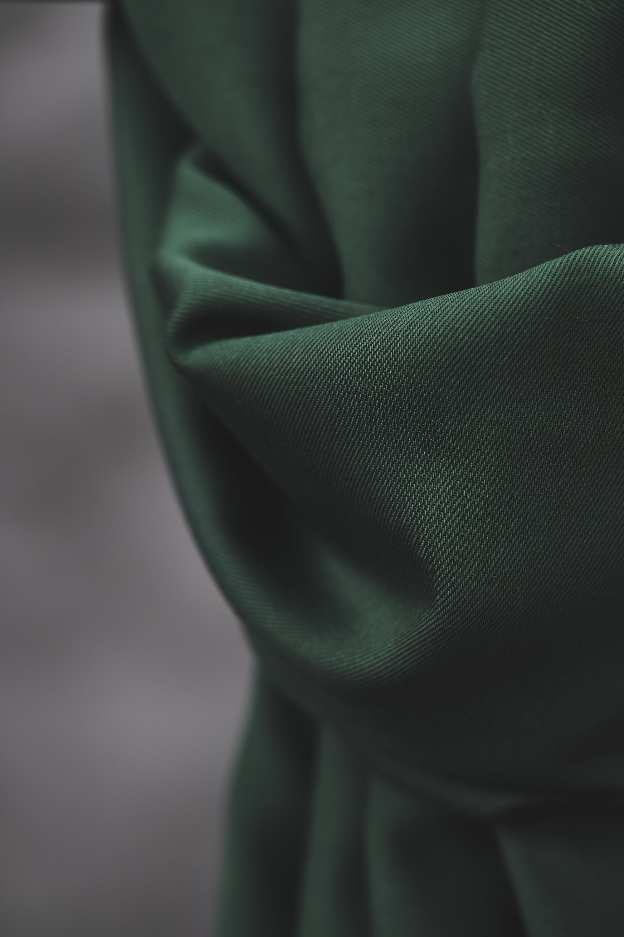 MEET MILK - Smooth Drape TENCEL™ Lyocell Twill in Deep Green