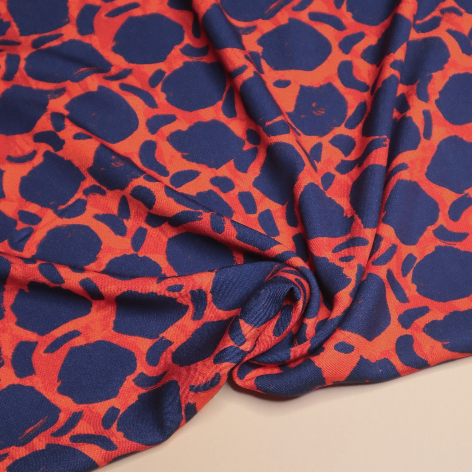 Mind The MAKER - Vela Viscose Twill with LENZING™ ECOVERO™ fibres
