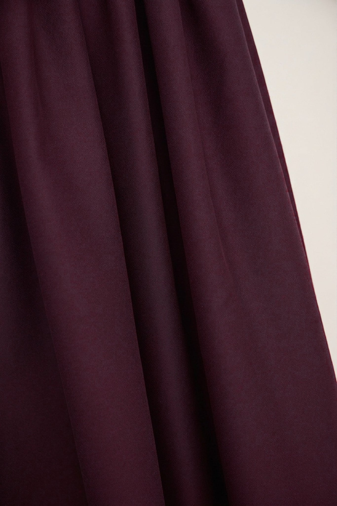 Mind The MAKER - Plain Mulberry ECOVERO™ Viscose Leia Crepe Fabric