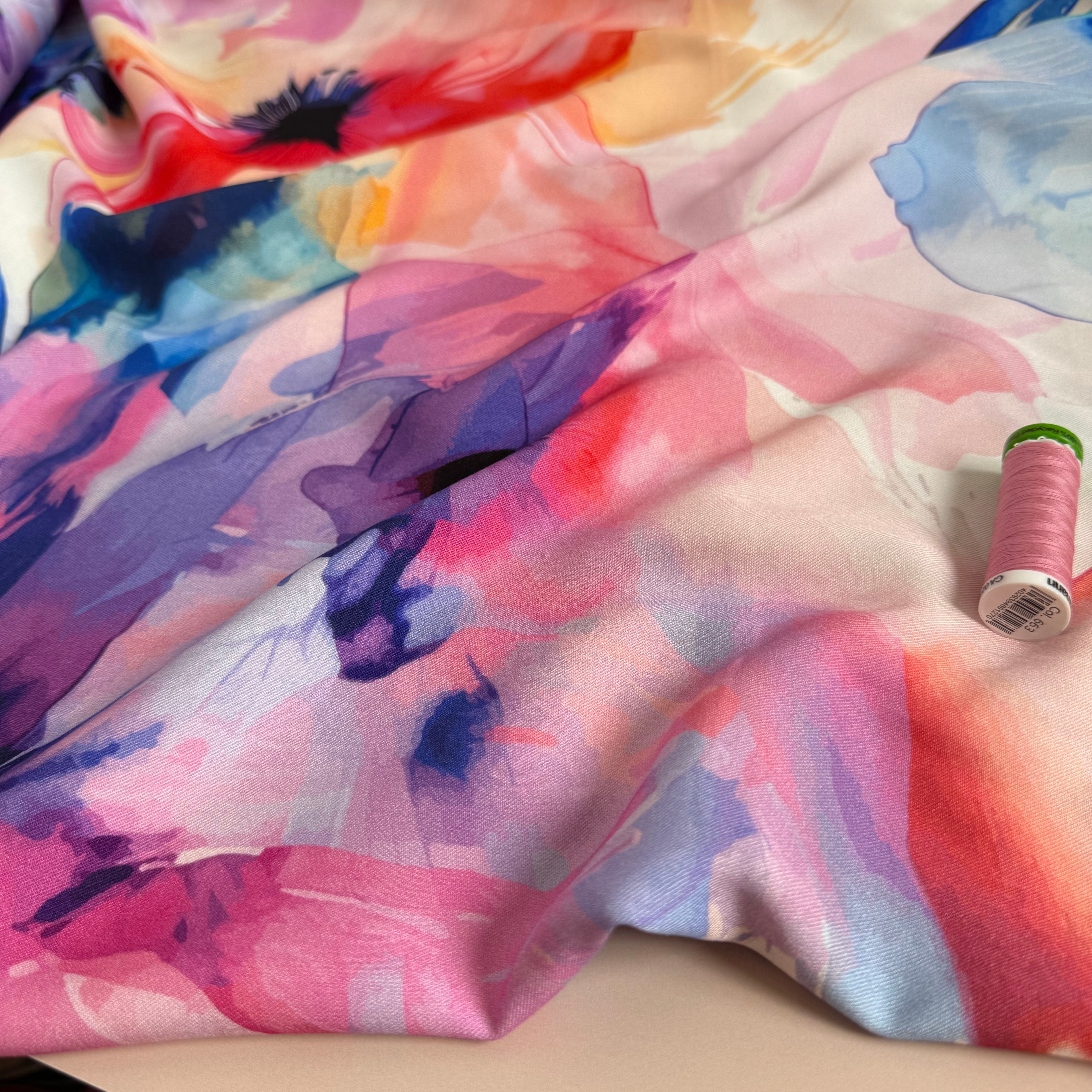 Light & Lush - Bold Blooms Viscose Twill Fabric