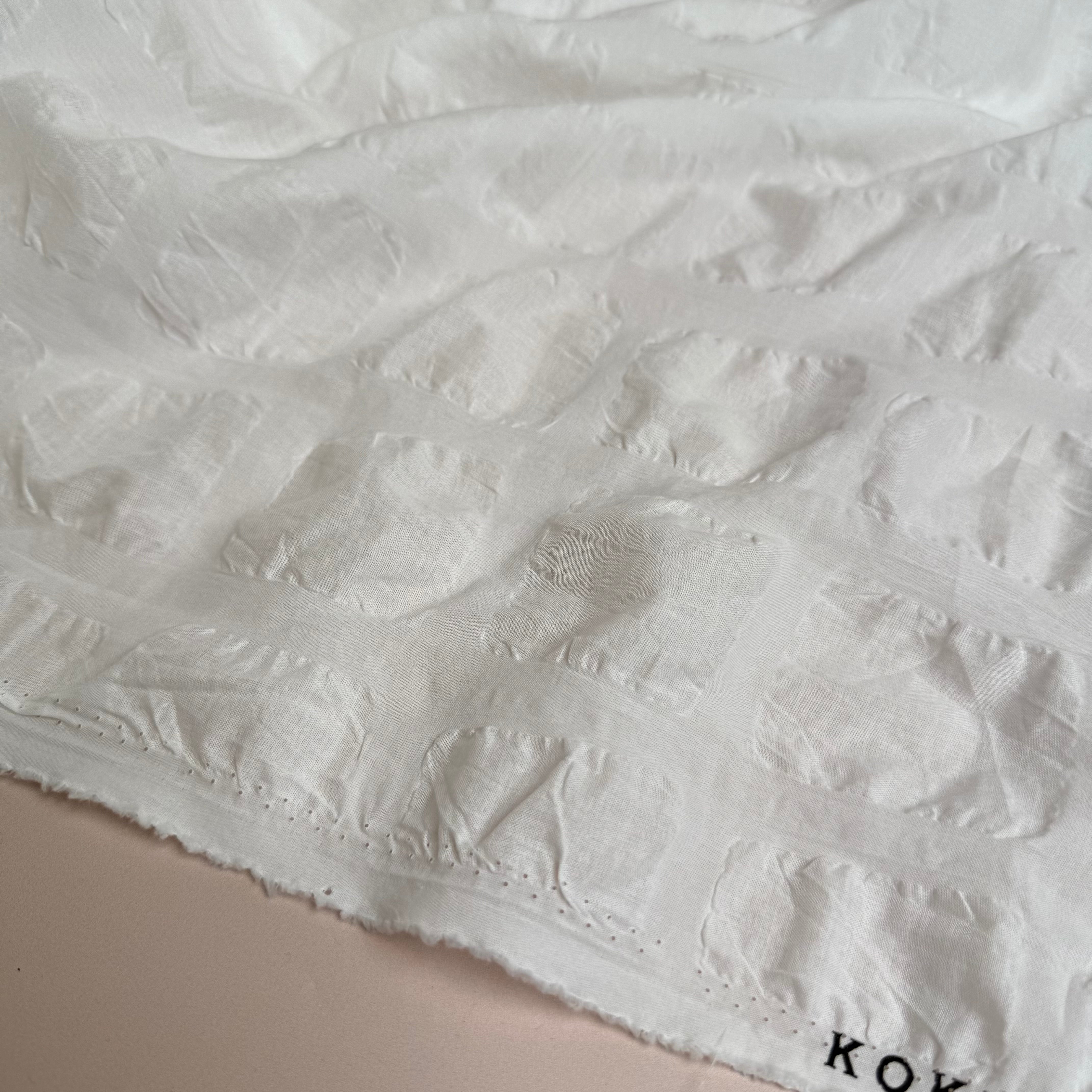 Kokka - Textured Big Squares Ripple Cotton Lawn in White