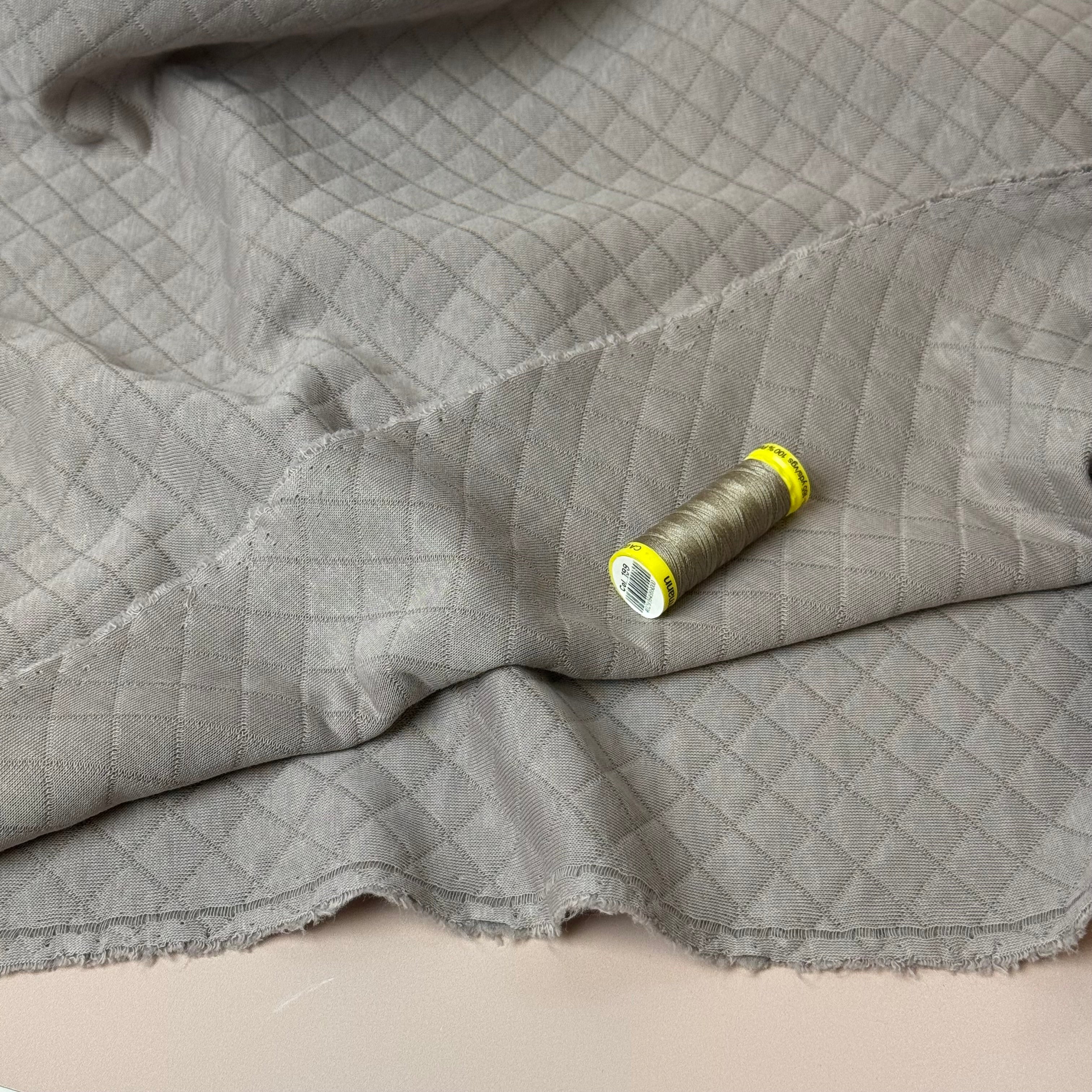 Diamond Jacquard Quilted Knit in Taupe