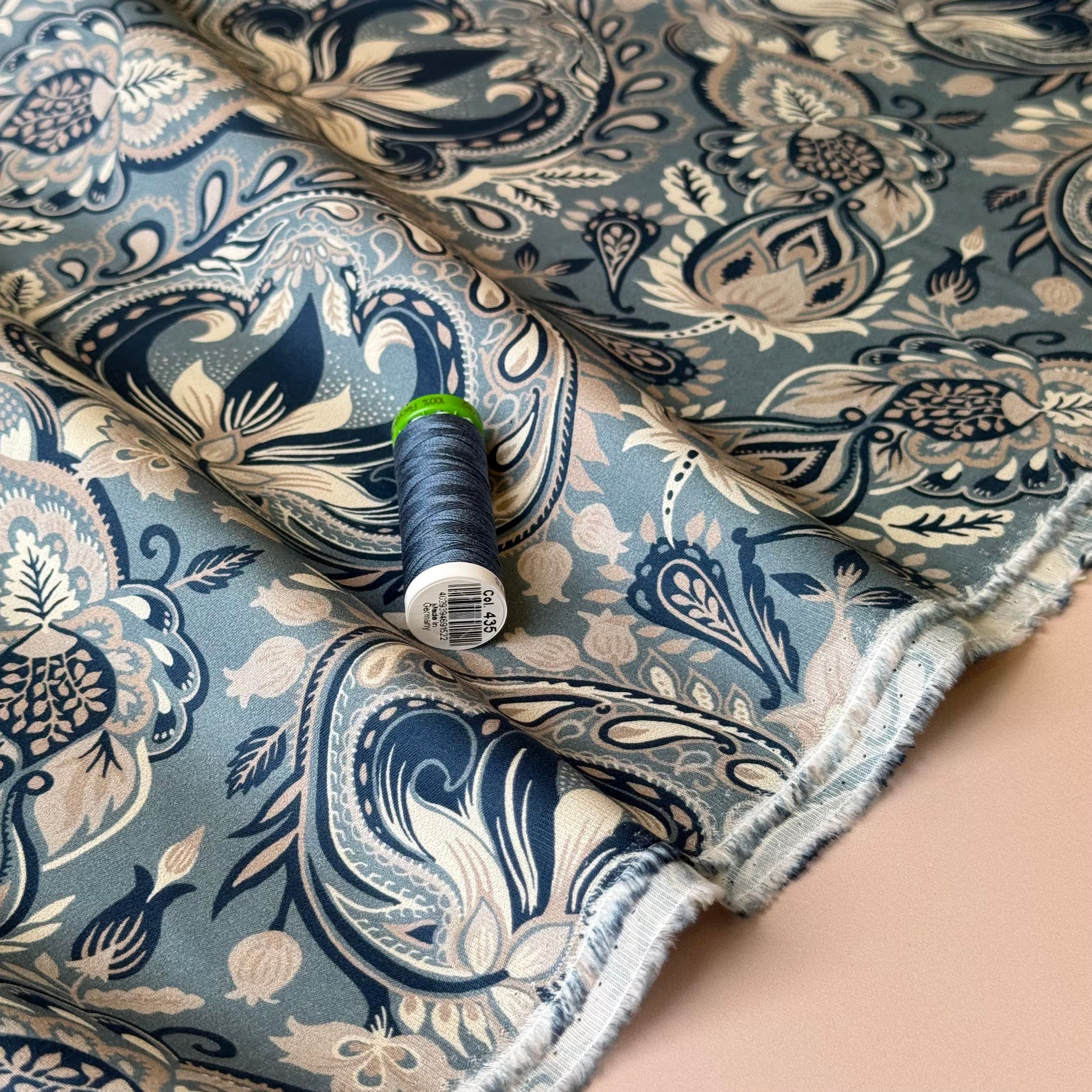 Ex-Designer Deadstock Damask Paisley Cotton Poplin Fabric
