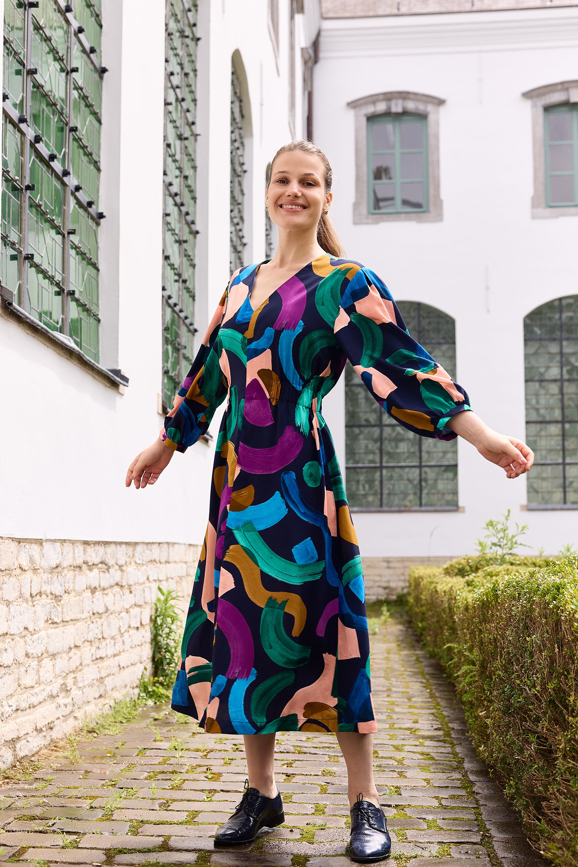 Atelier Jupe - Colourful Graphic Print Viscose Fabric