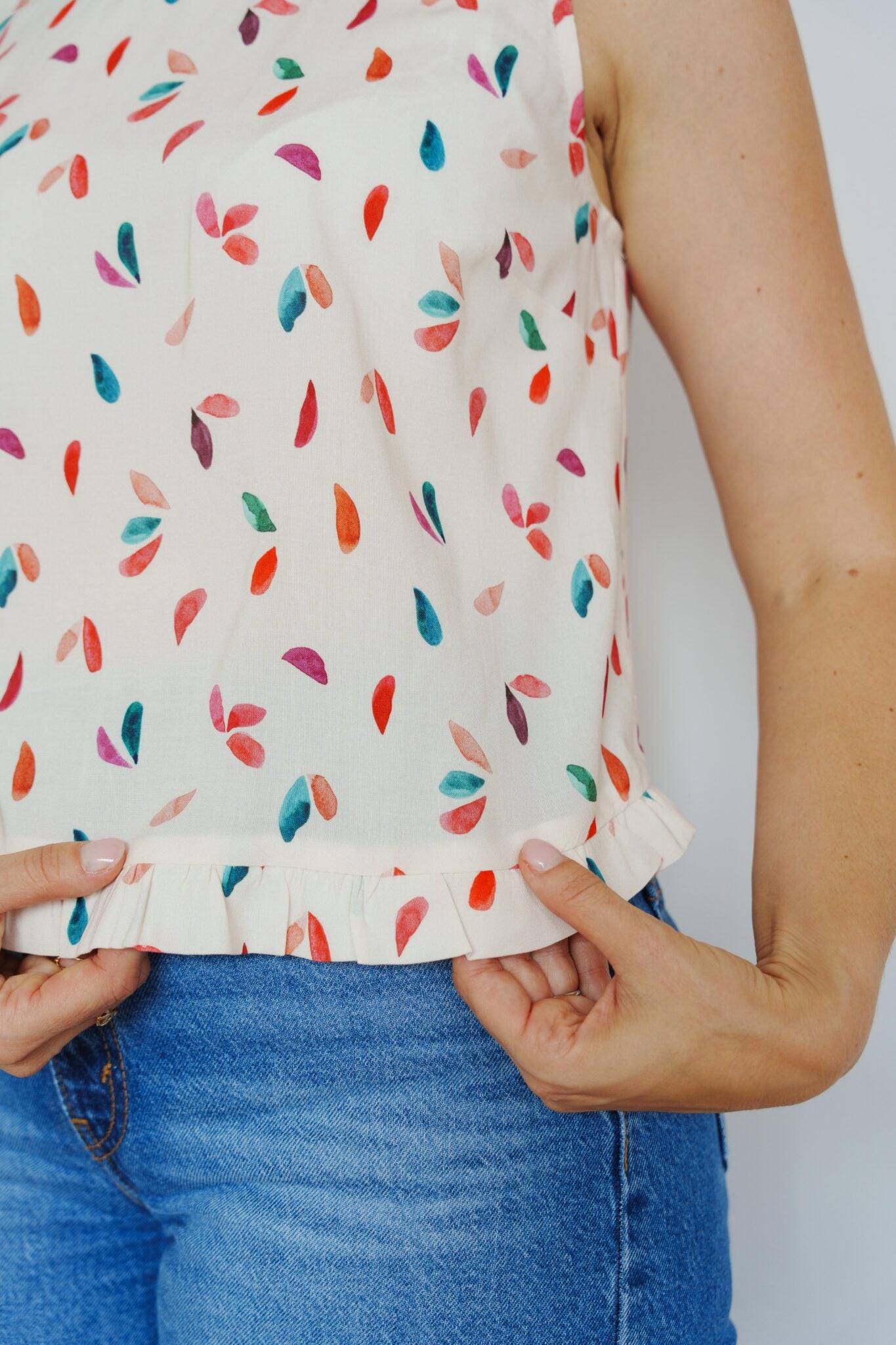 Lise Tailor - ENVOLÉE Viscose Fabric