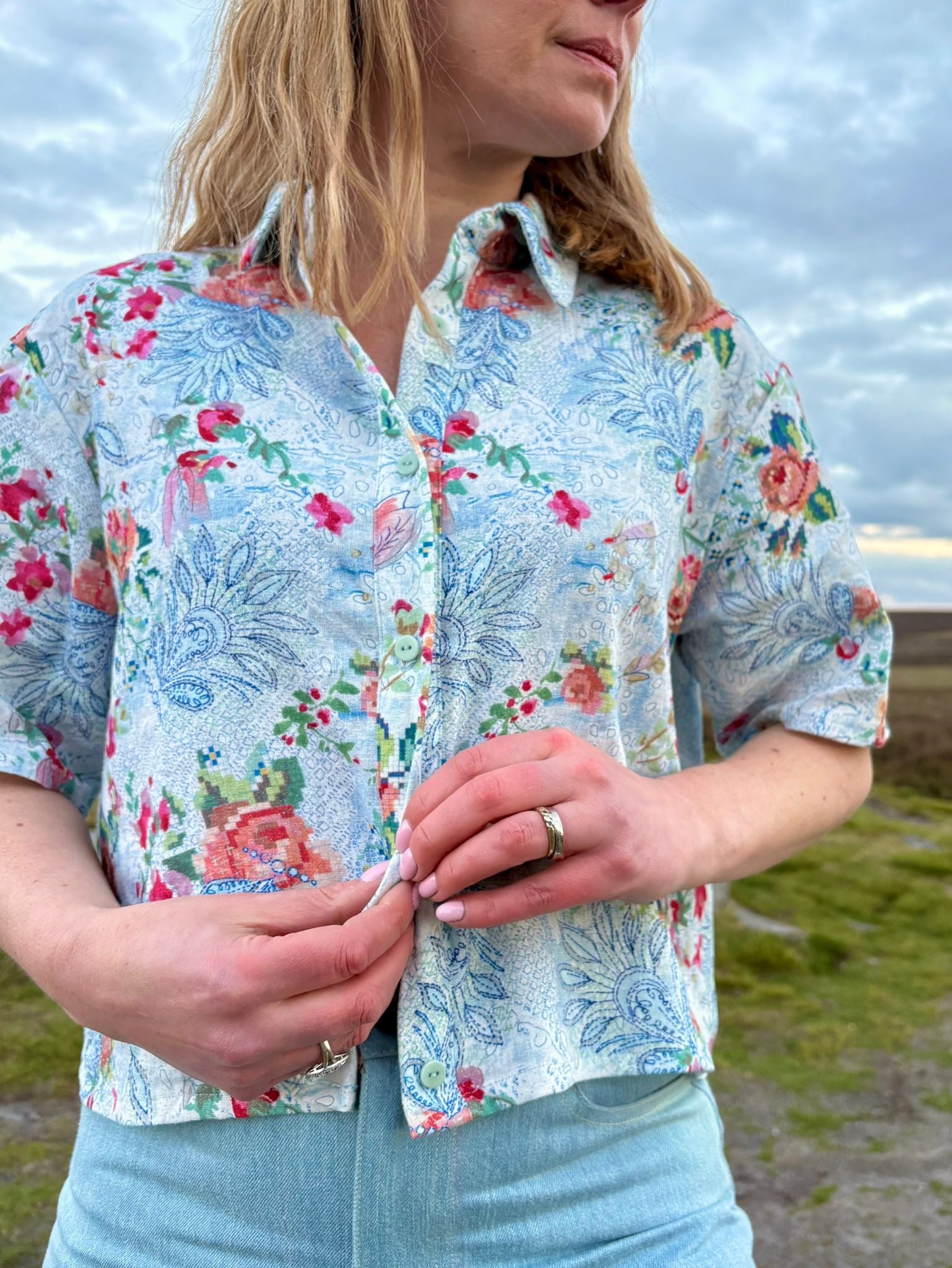 Sewing Kit - Frida Shirt in Yarn Dyed Cotton Jacquard Fabric