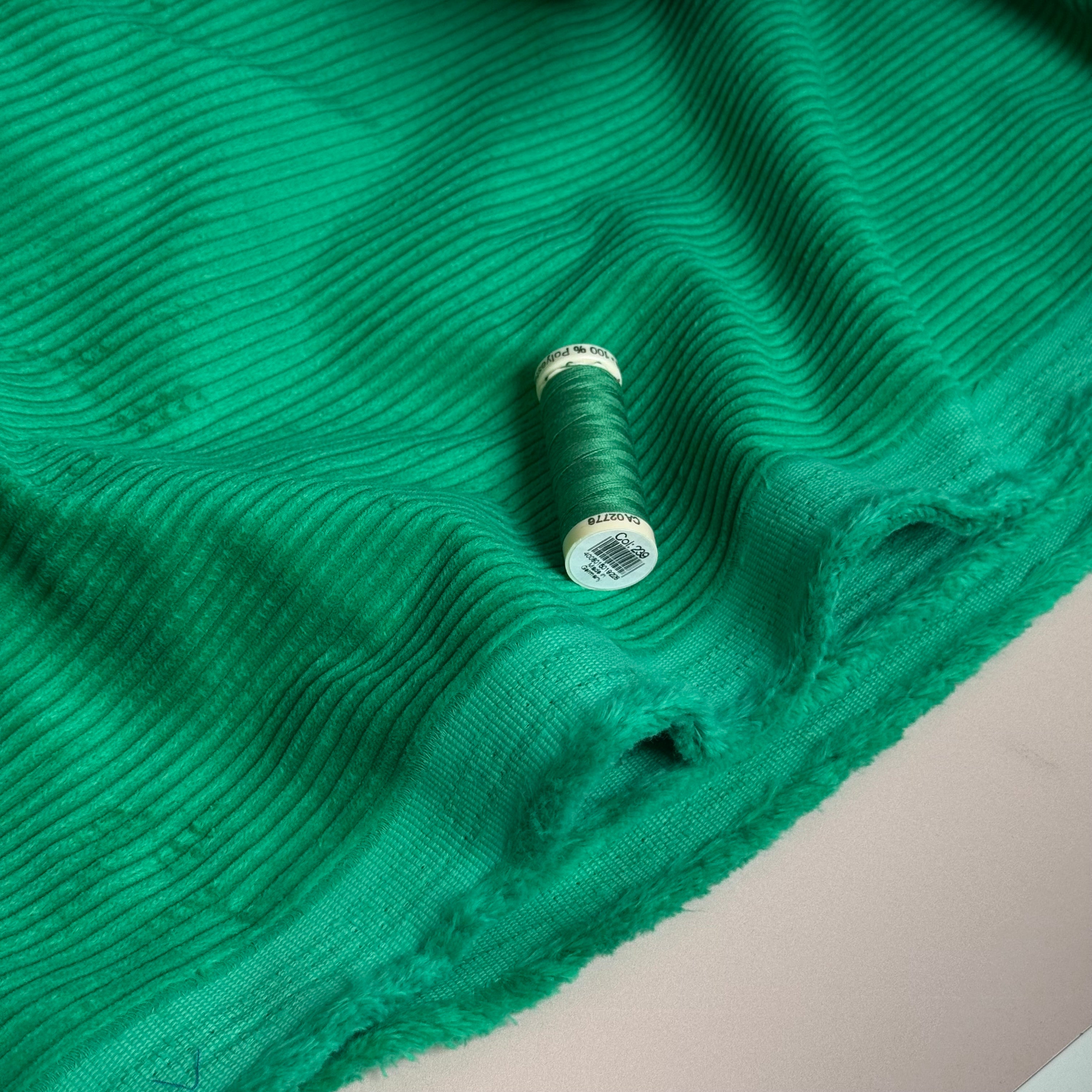 Ex-Designer Deadstock - 4.5W Pure Cotton Washed Corduroy in Emerald Green