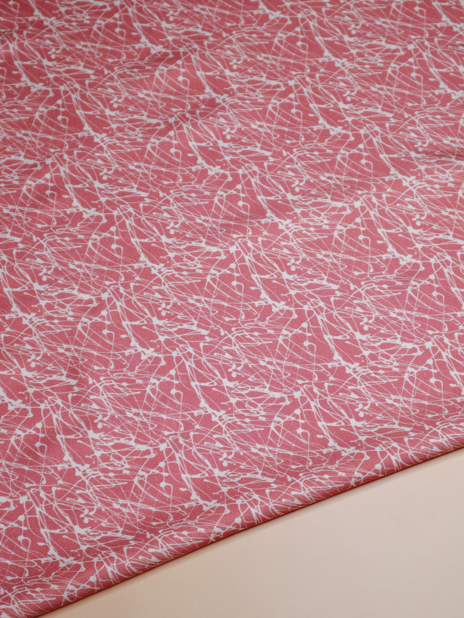 Mind The MAKER - Ink Rouge Viscose Twill with LENZING™ ECOVERO™ fibres