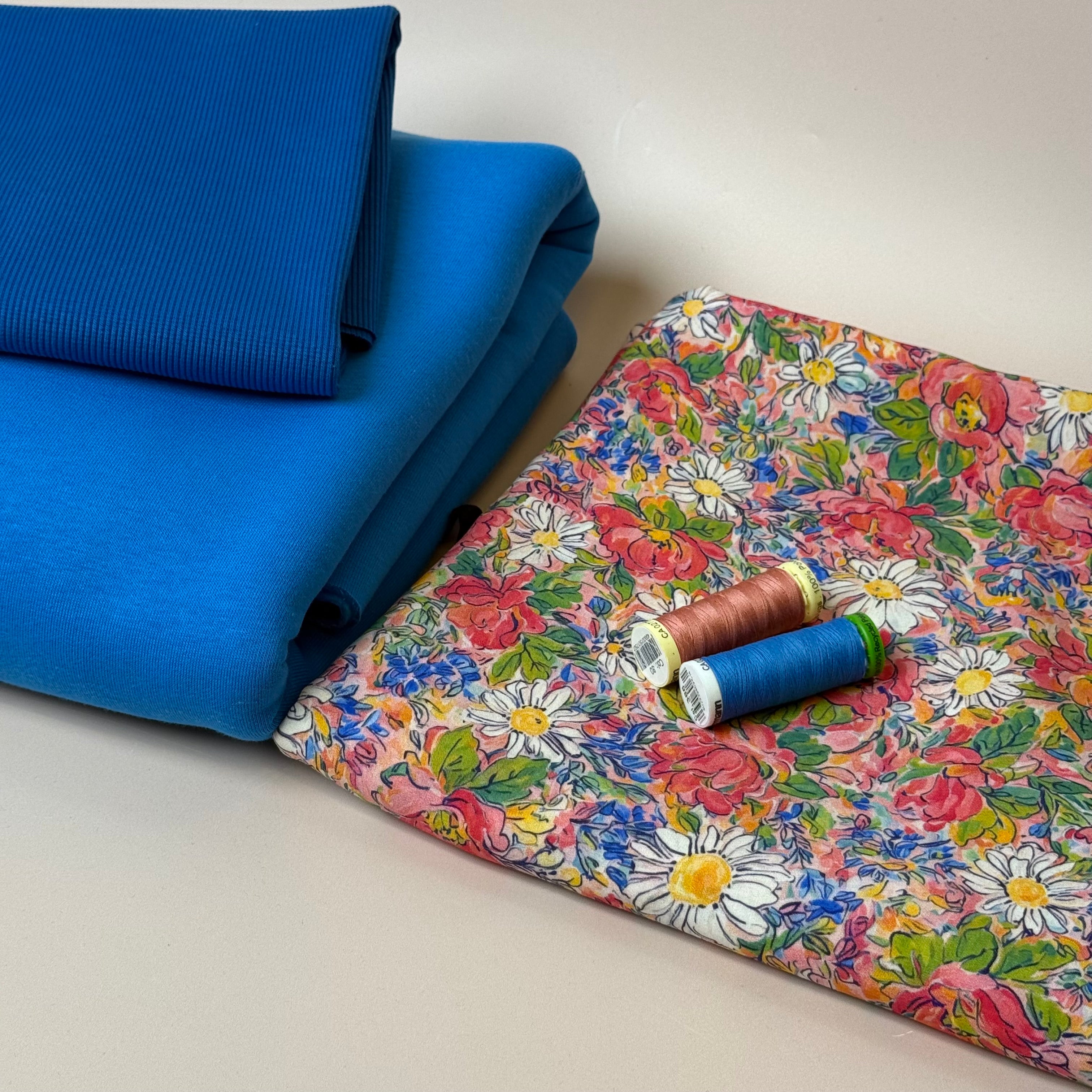 Make an Outfit Colour Bundle - Daisies Viscose & Sweatshirting in Bright Blue with Ribbing