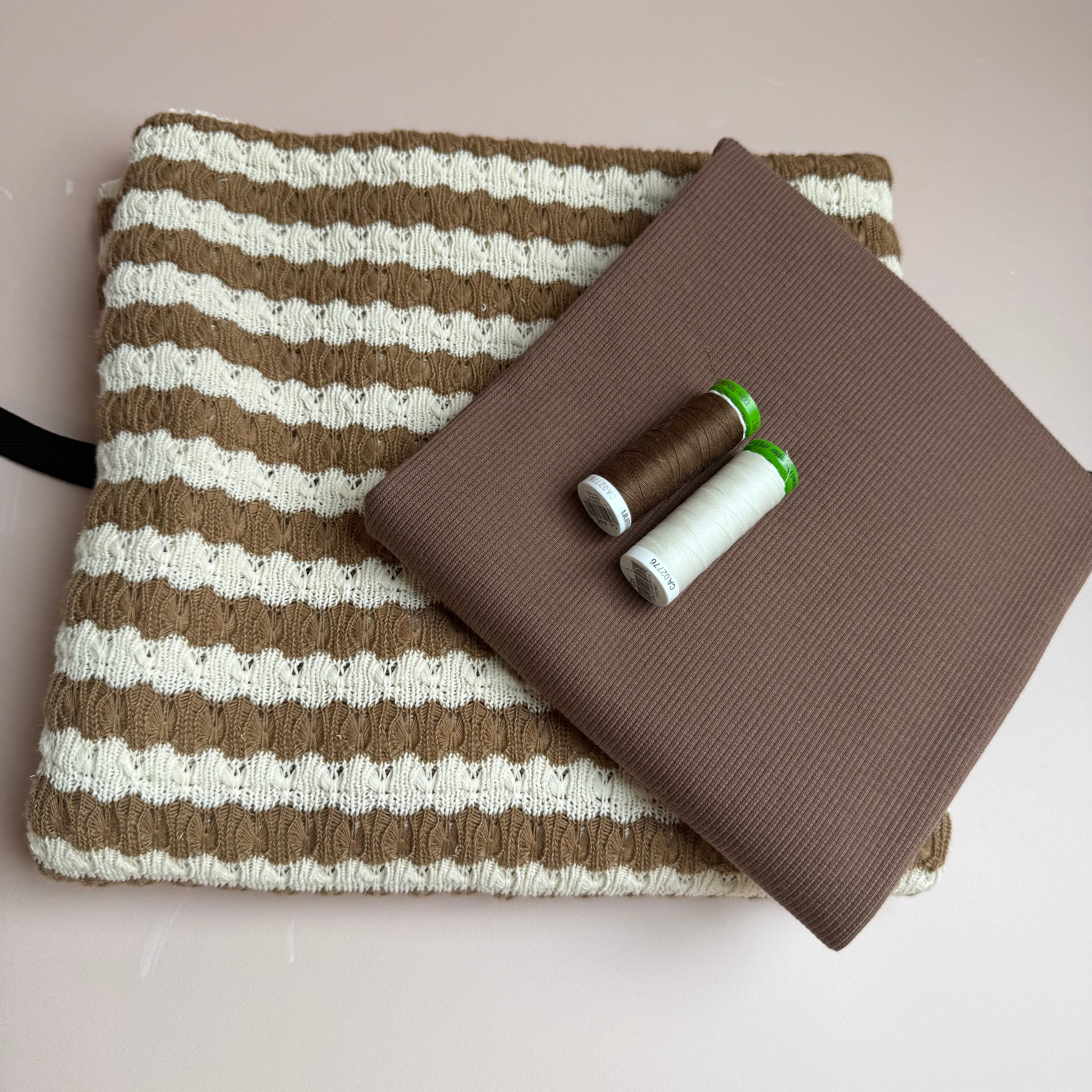 Make an Outfit Colour Bundles & Sewing Kit- Arielle Top in Summer Knitted Jacquard Brown & Matching Ribbing