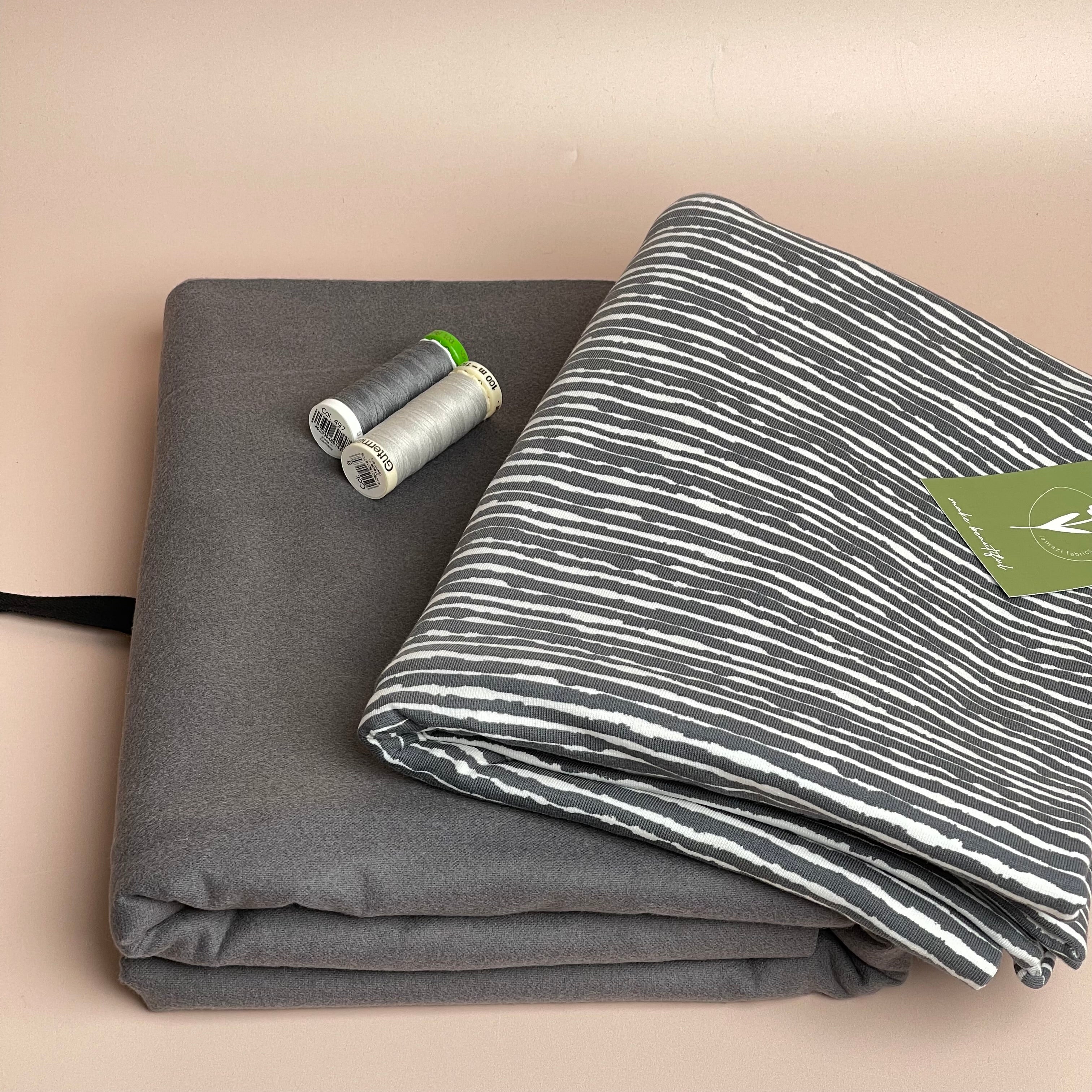 Limited Edition - Luxury Pyjama Kit with Printed Cotton Jersey and Moonstone Grey Flannel