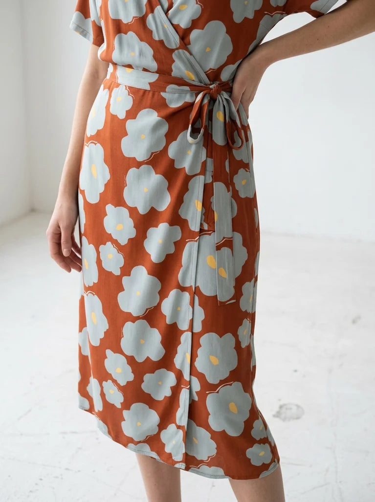 Mind The MAKER - Like a Flower Tangerine Viscose Twill with LENZING™ ECOVERO™ fibres