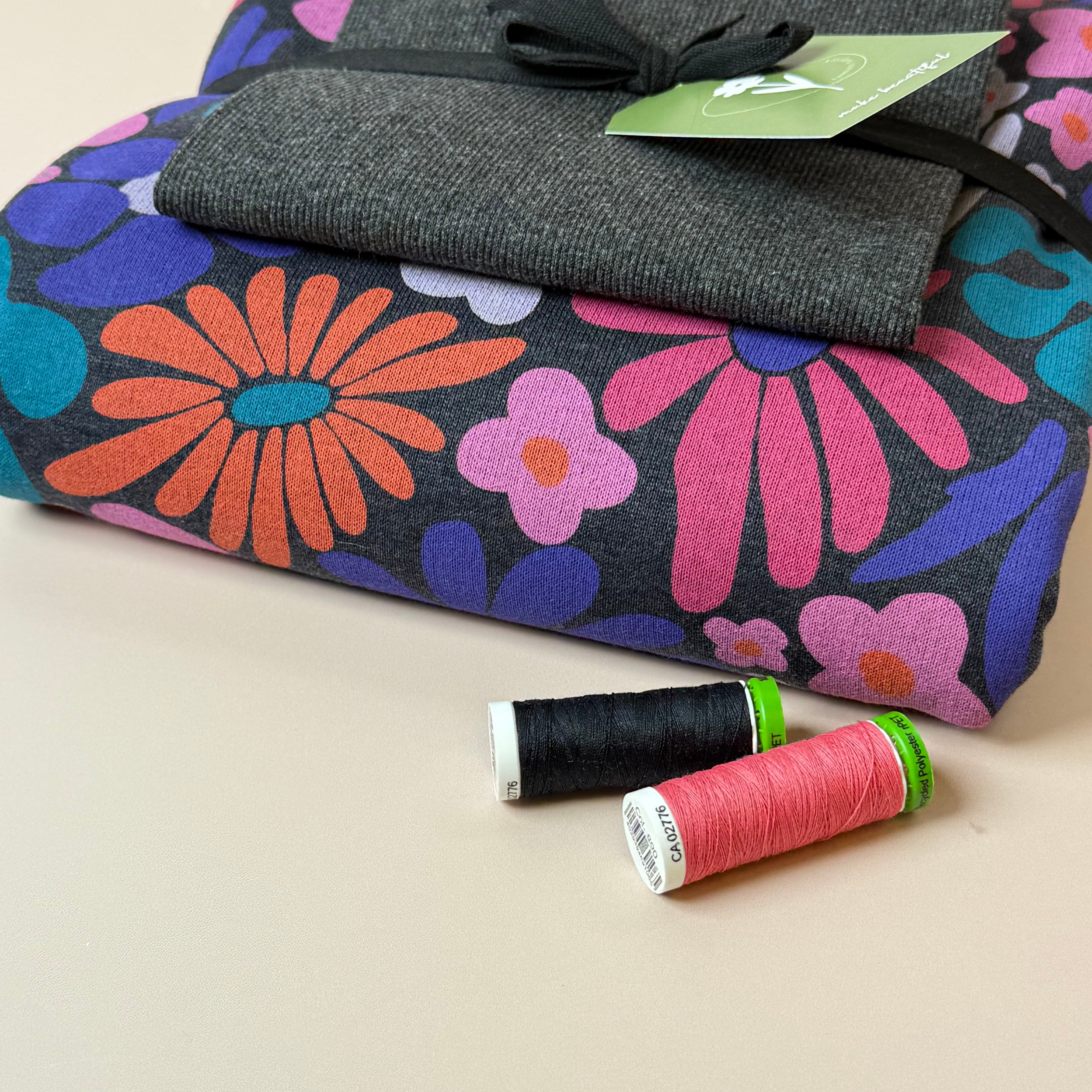 Colour Bundles - Flowers Melange Sweatshirt & Ribbing