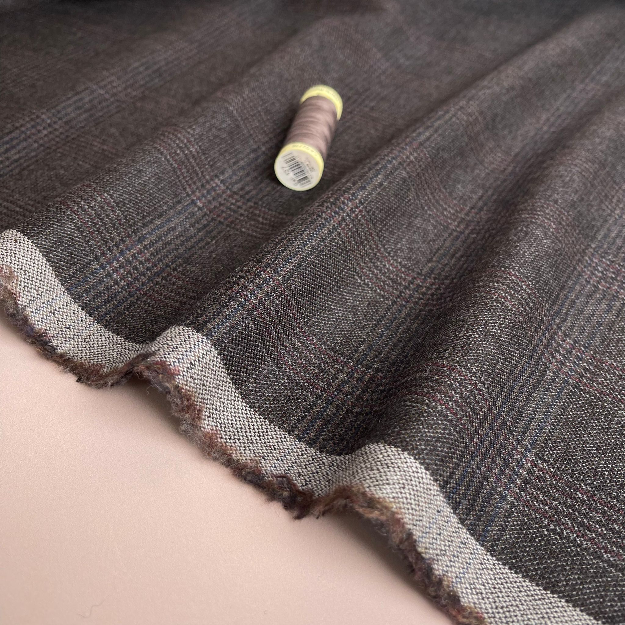 Deadstock Mauve and Brown Check Pure Wool Suiting Fabric