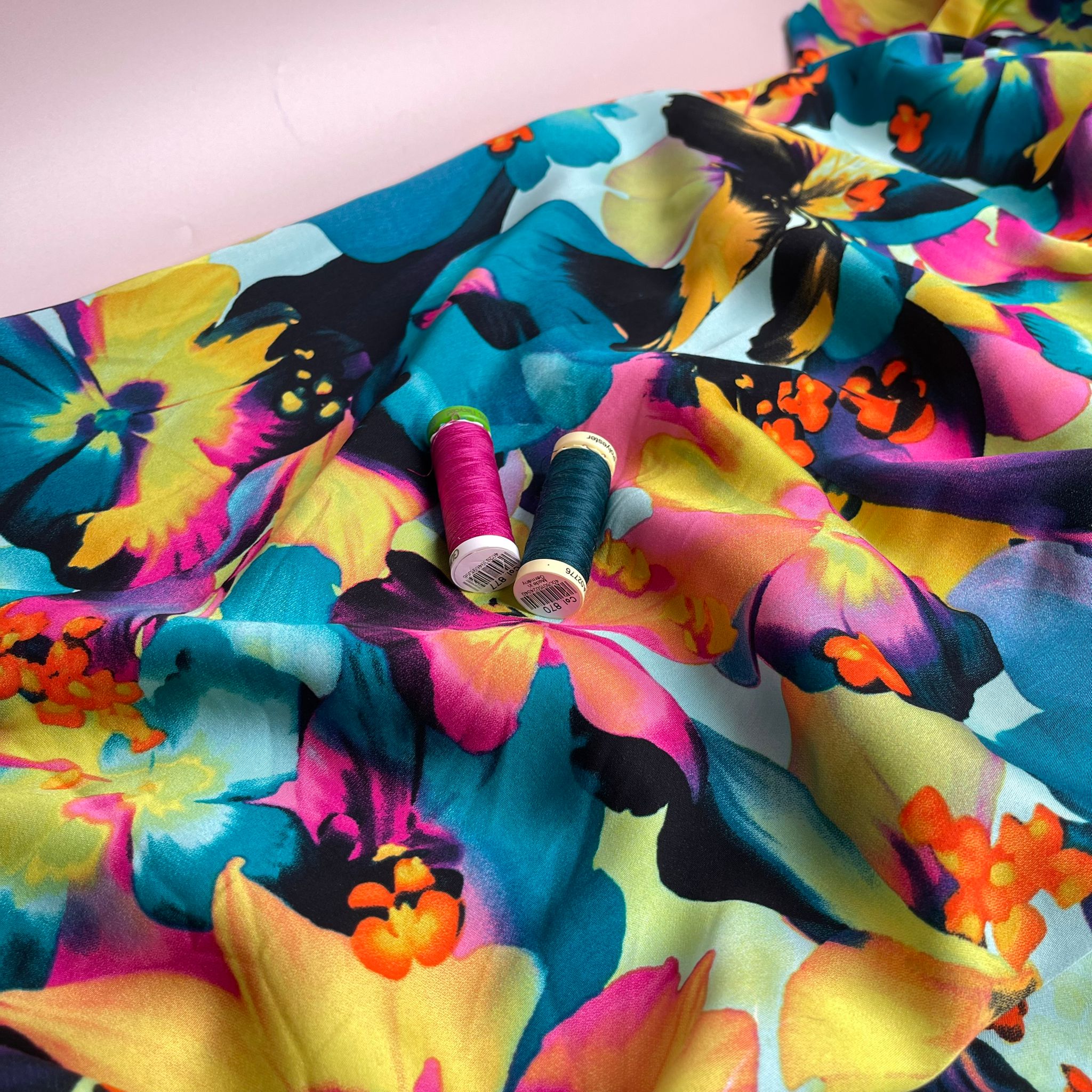 REMNANT 1.00 Metre - Vibrant Blooms in Turquoise and Pink Viscose Sateen Fabric