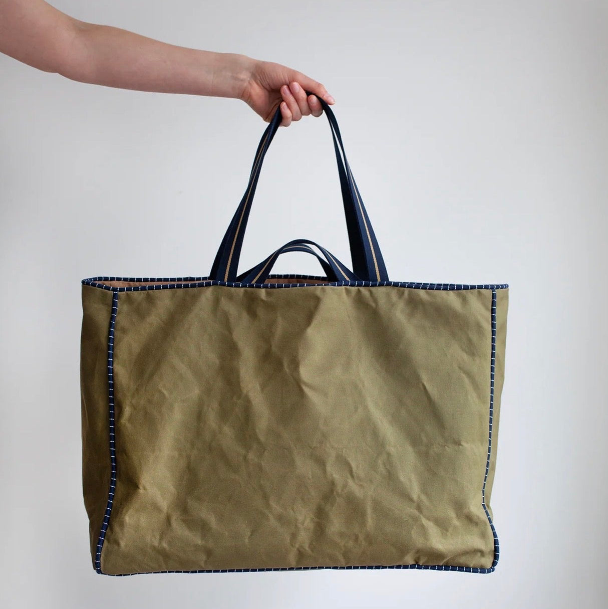 The Modern Sewing Co - Away Tote Bag Pattern