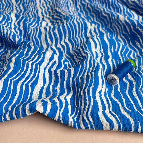 REMNANT 1.55 Metres (with a few dye stain type marks in places) Ex-Designer Deadstock Ocean Waves Cotton Seersucker Fabric