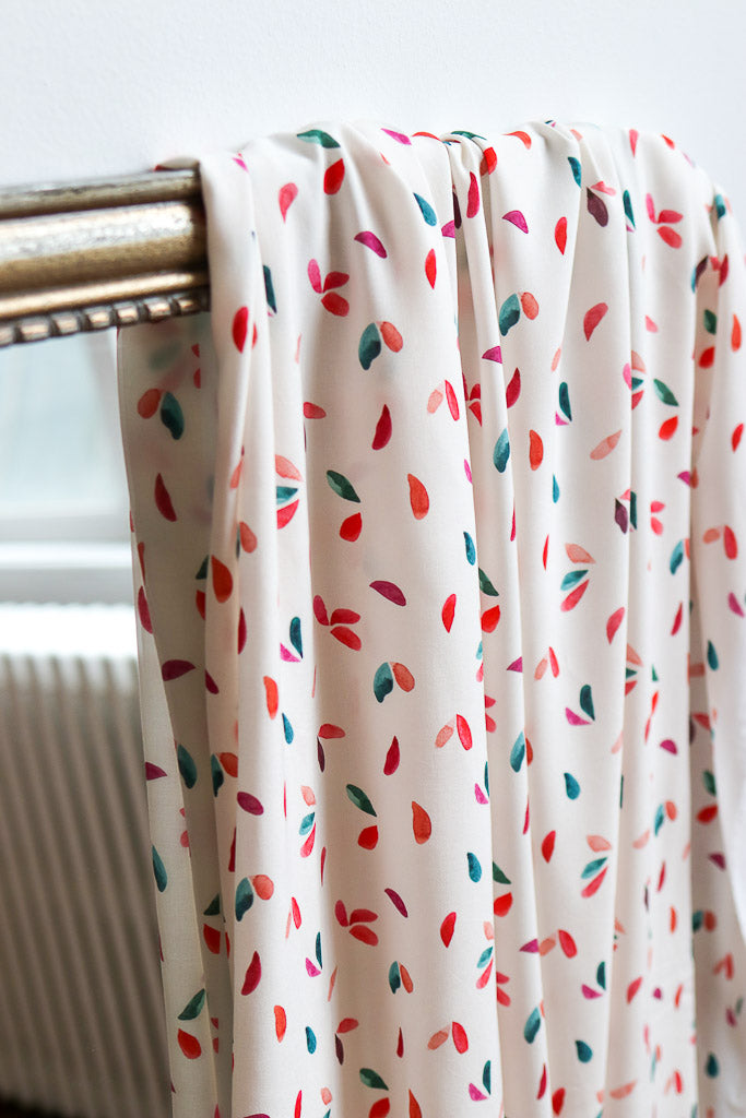 Lise Tailor - ENVOLÉE Viscose Fabric