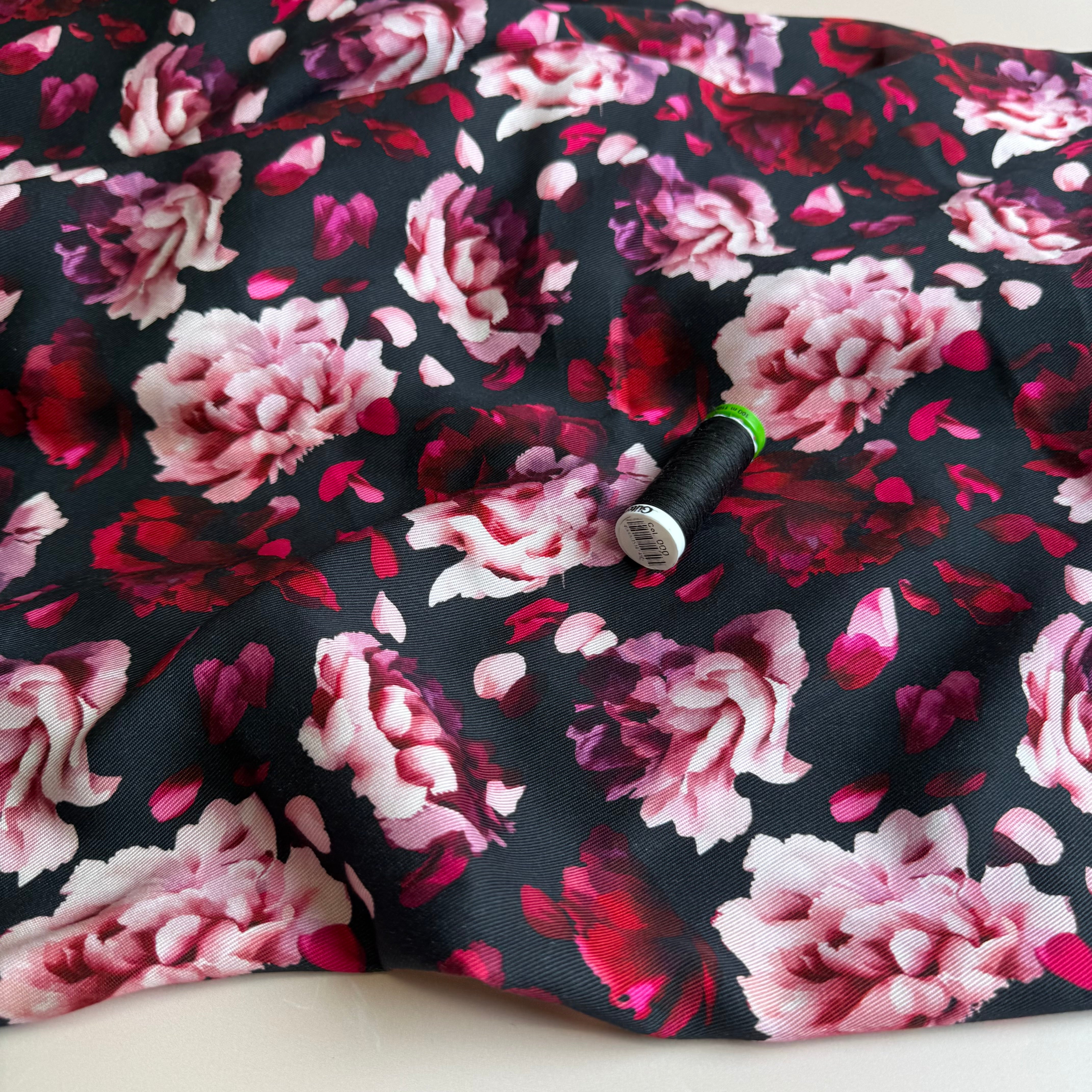 Floaty Flowers Lyocell Twill Fabric