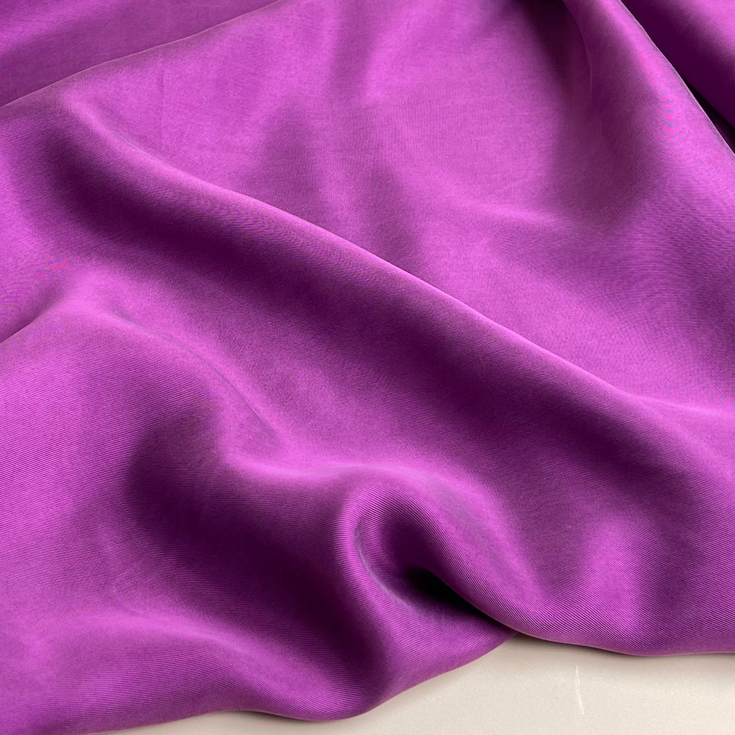 REMNANT 1.4 Peach Touch Magenta Cupro Viscose Twill Fabric