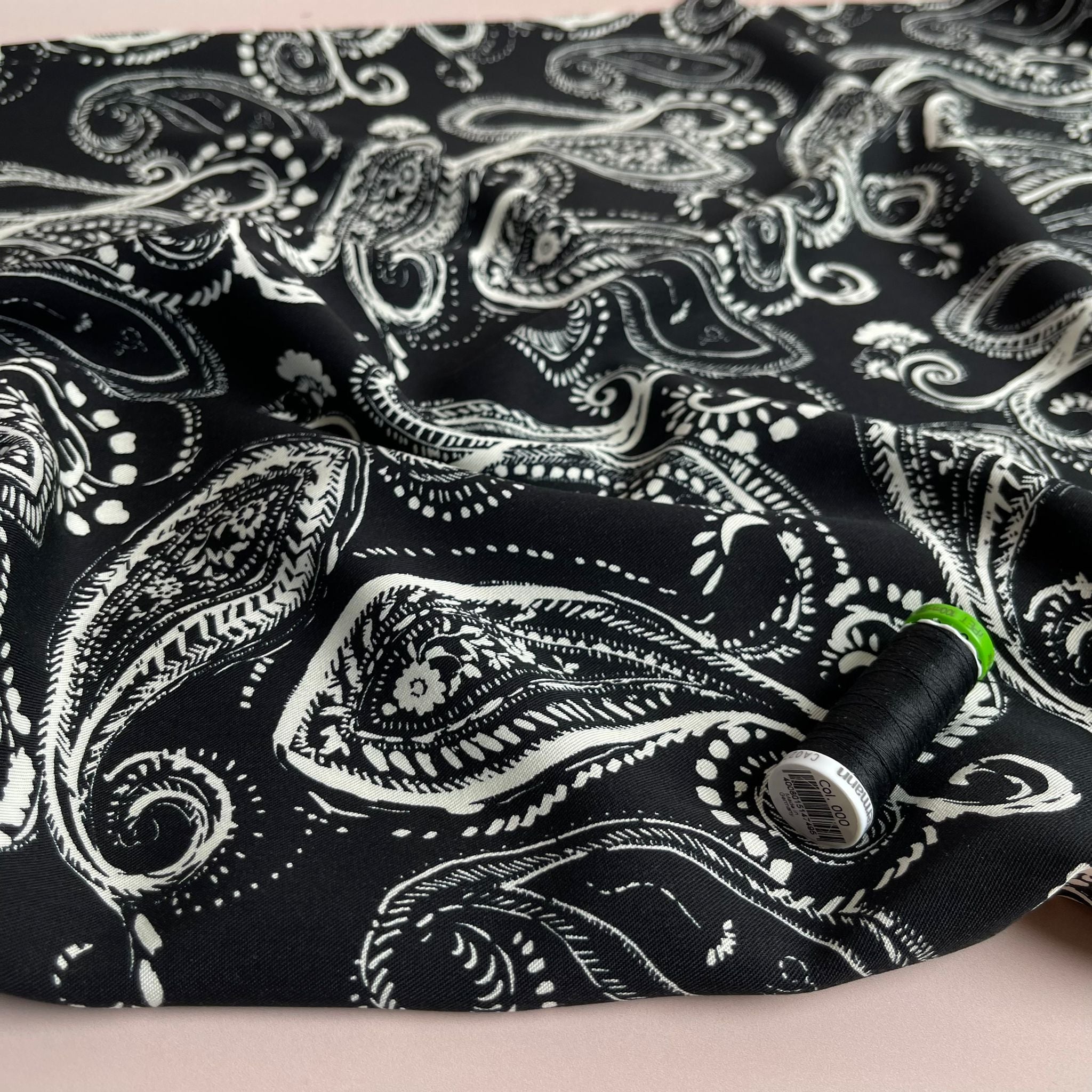 Off-Whtie Paisley on Black Viscose Twill Fabric