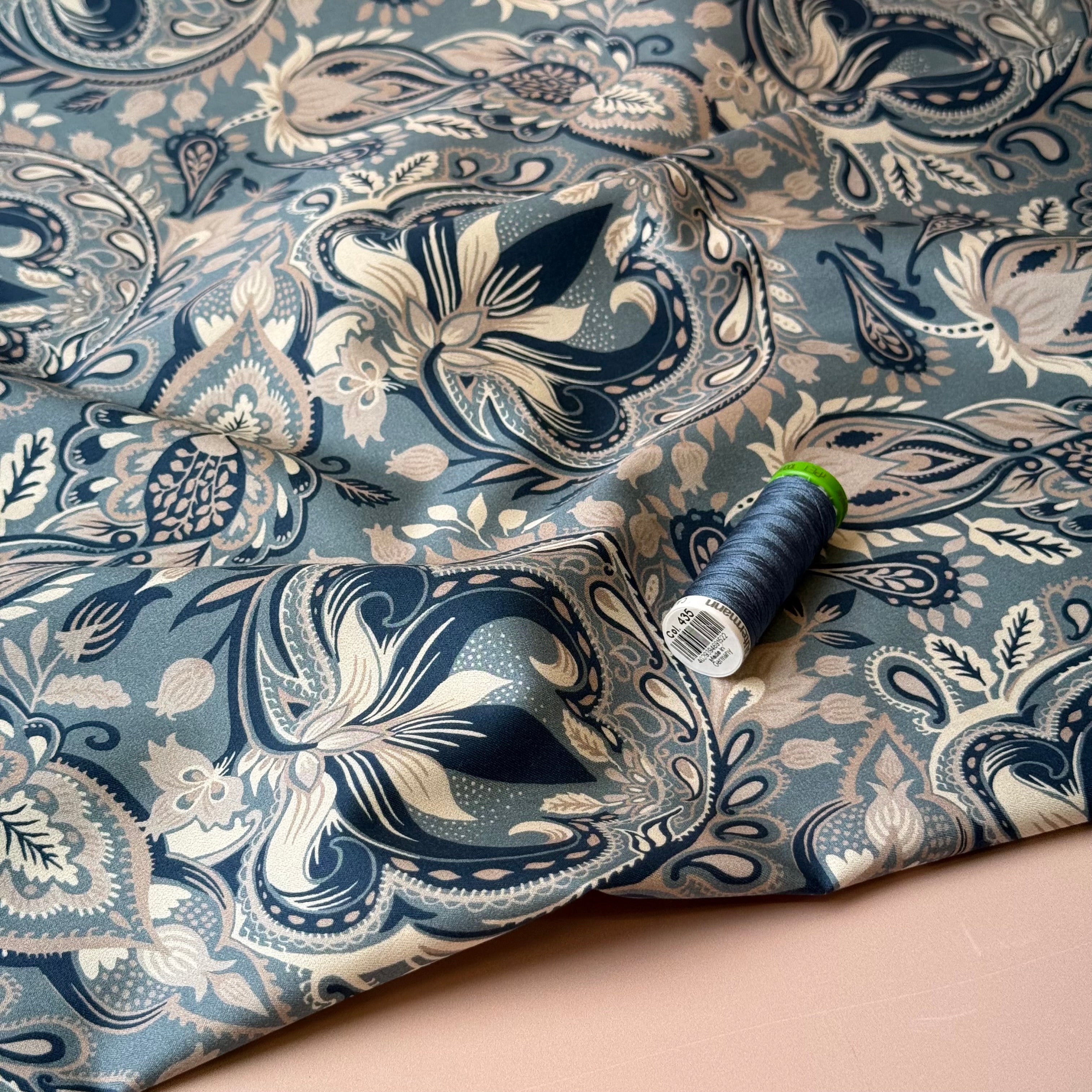 Ex-Designer Deadstock Damask Paisley Cotton Poplin Fabric