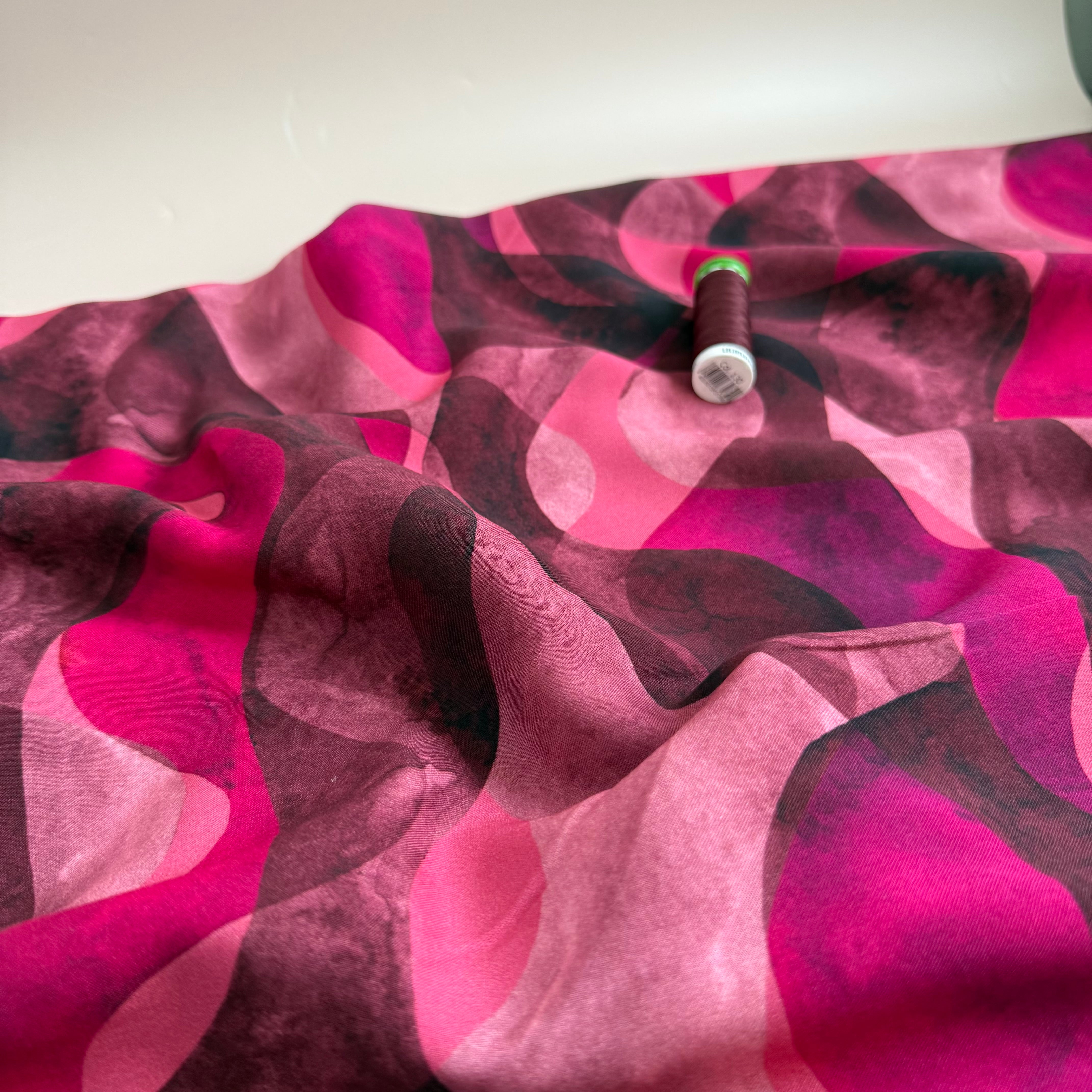 Waves Bordeaux Viscose Twill with LENZING™ ECOVERO™ fibres