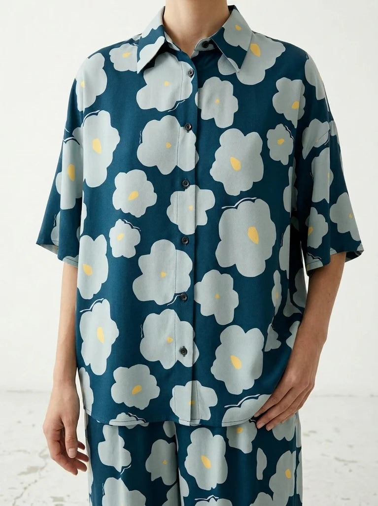 Mind The MAKER - Like a Flower Blue Viscose Twill with LENZING™ ECOVERO™ fibres