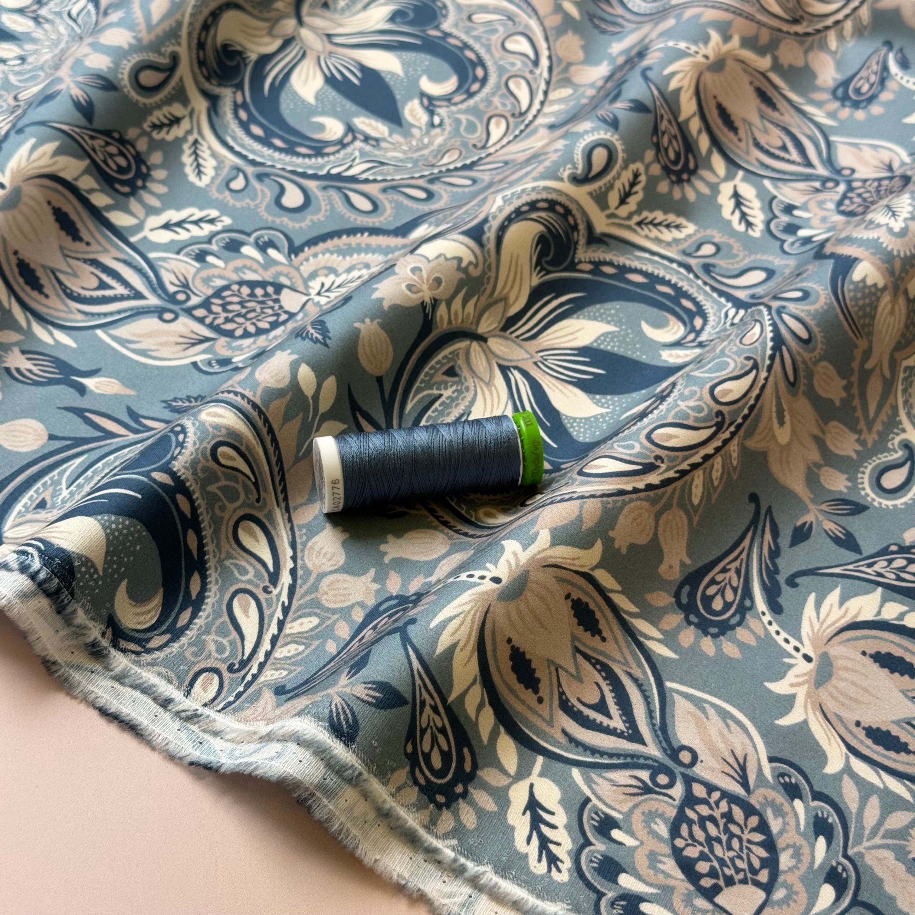 Ex-Designer Deadstock Damask Paisley Cotton Poplin Fabric