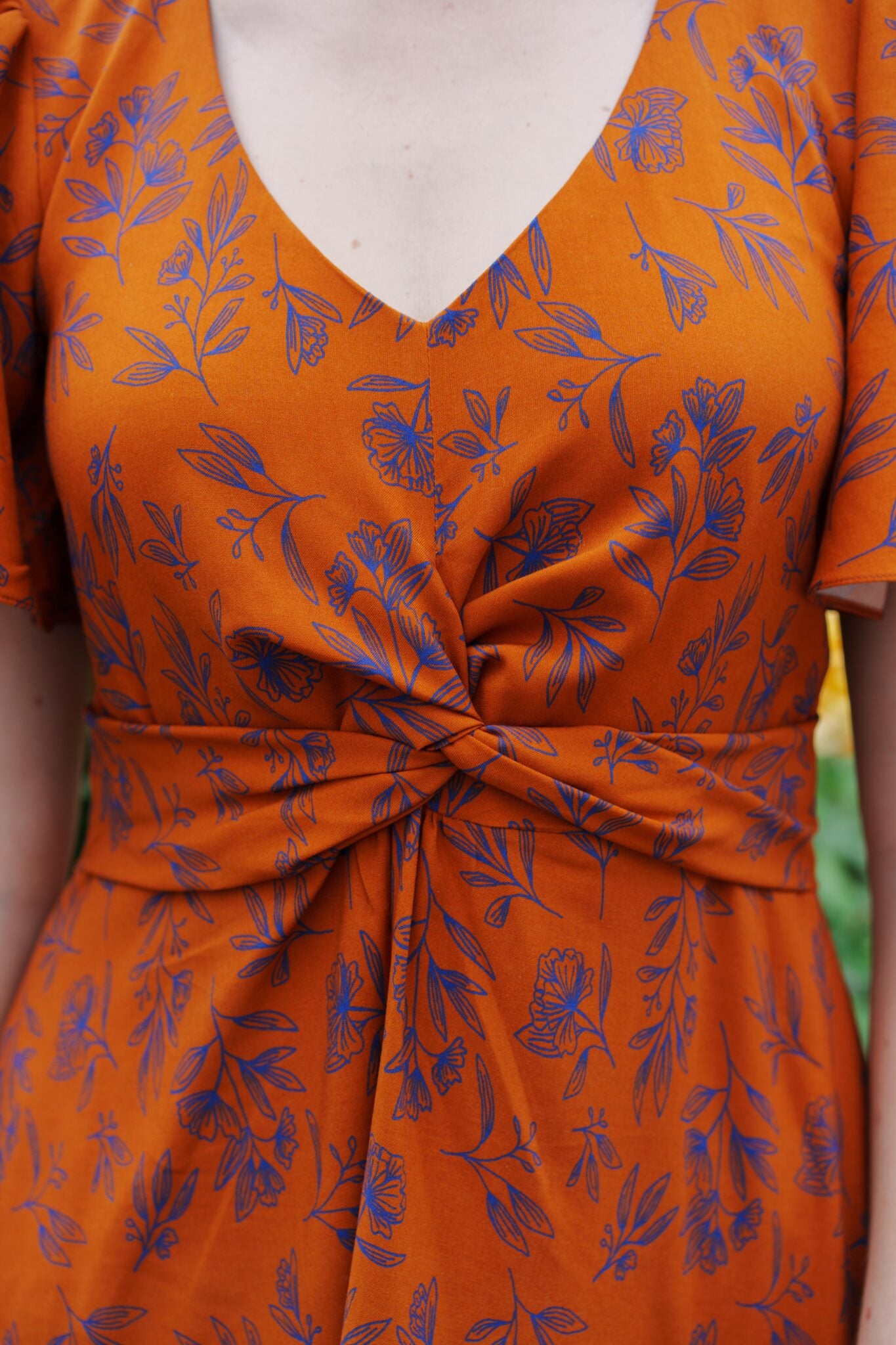 Lise Tailor - Grace Viscose Fabric