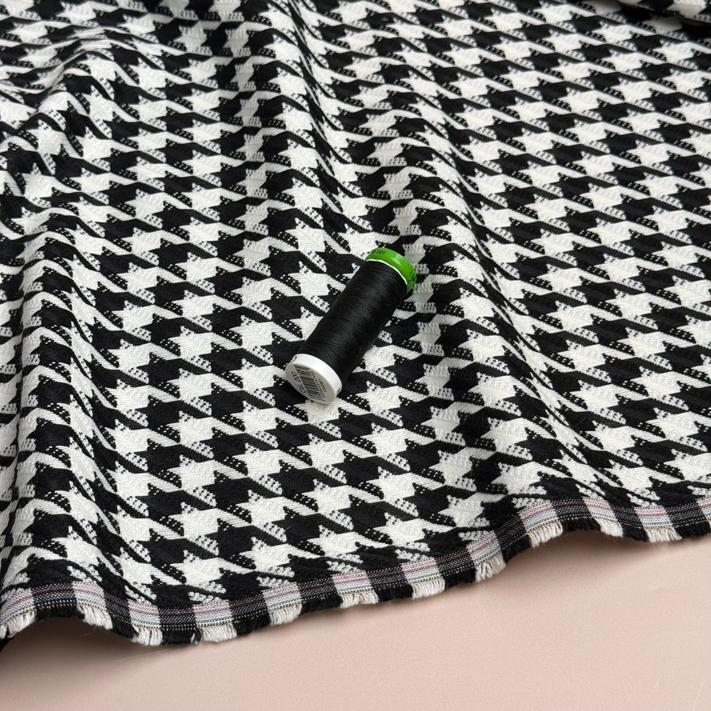 Pied De Poule Houndstooth Viscose Blend Trouser Fabric