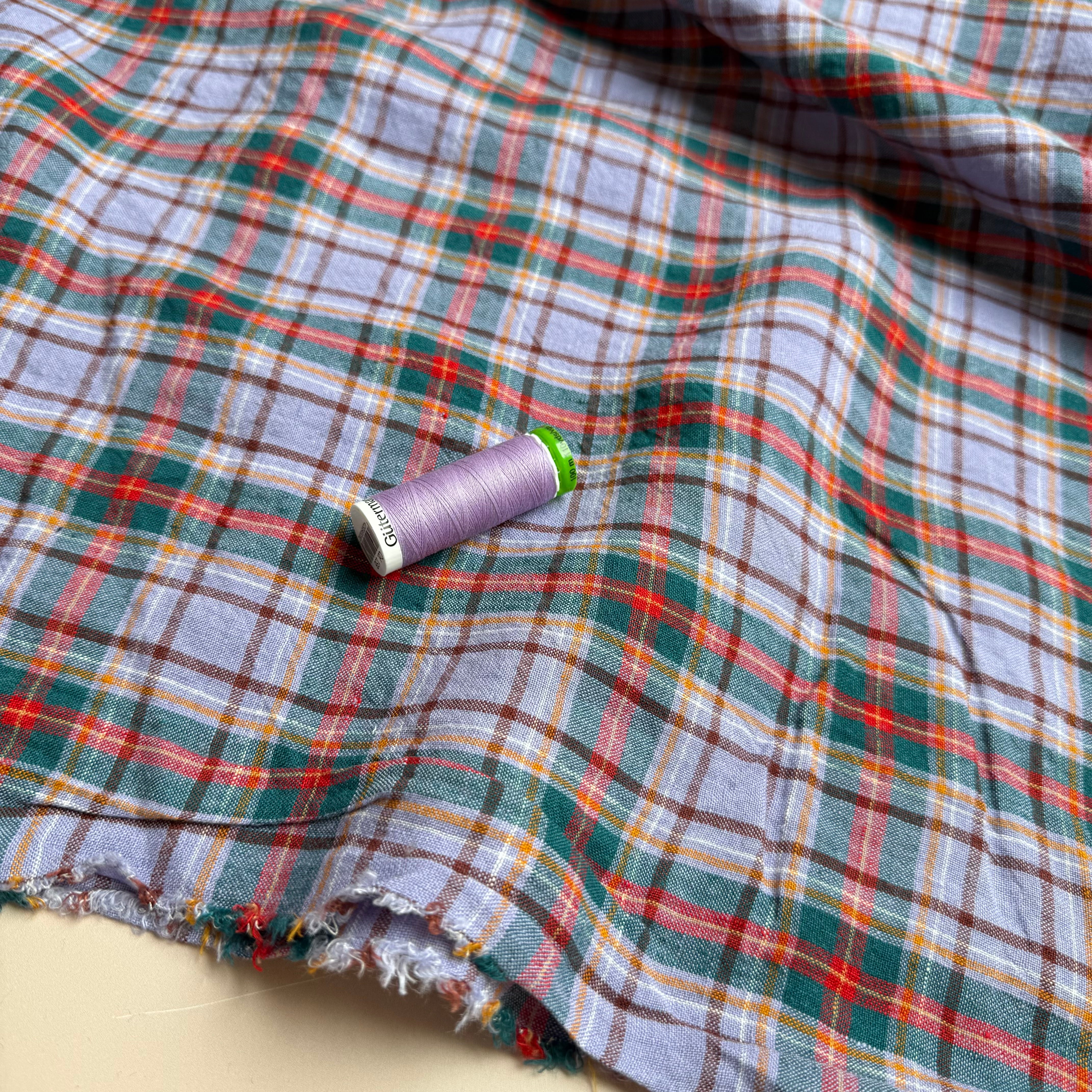 Ex-Designer Deadstock - Yarn Dyed Pure Check in Lilac & Green