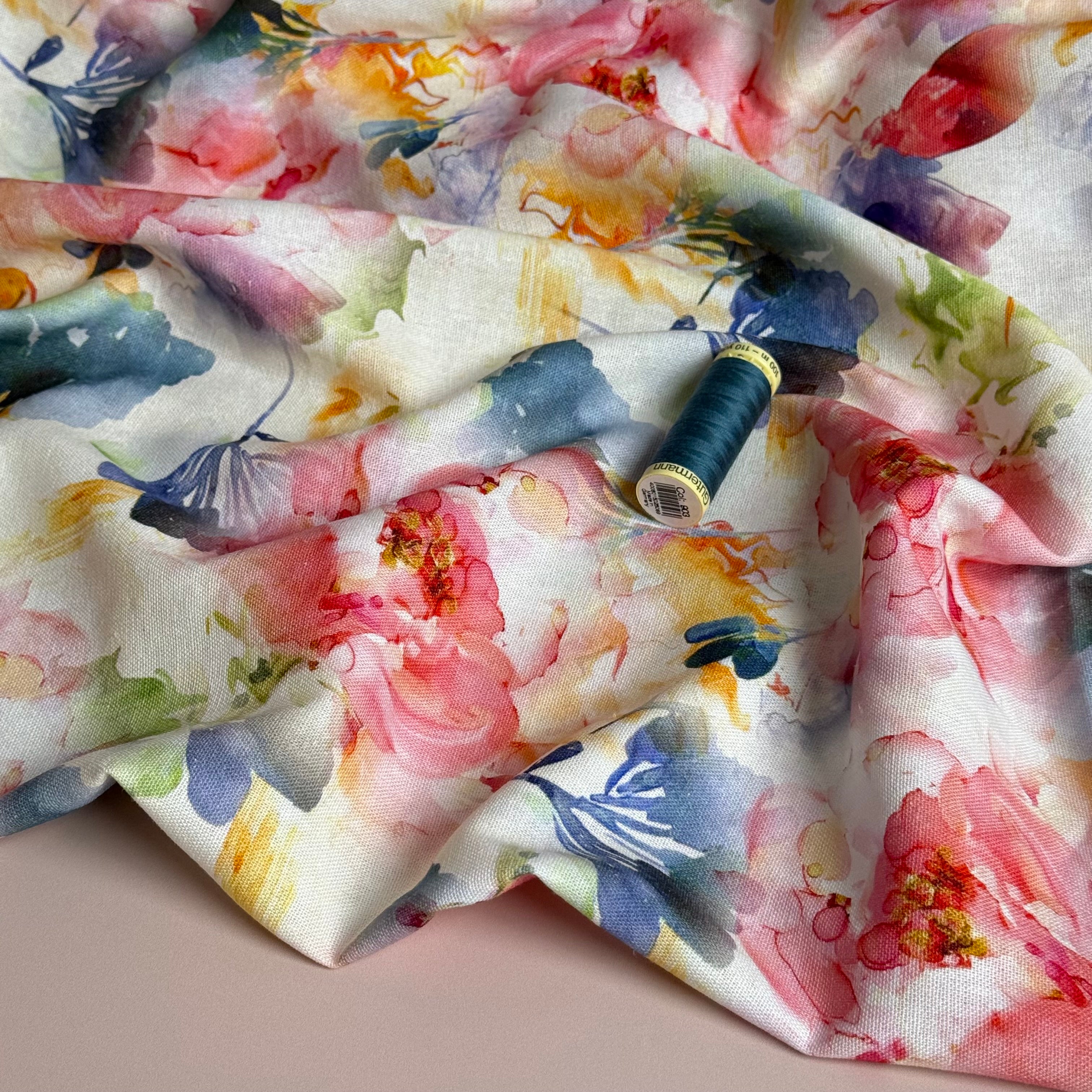 Make an Outfit Colour Bundle - Translucent Flowers Viscose Linen with Chartreuse Flow Linen Blend